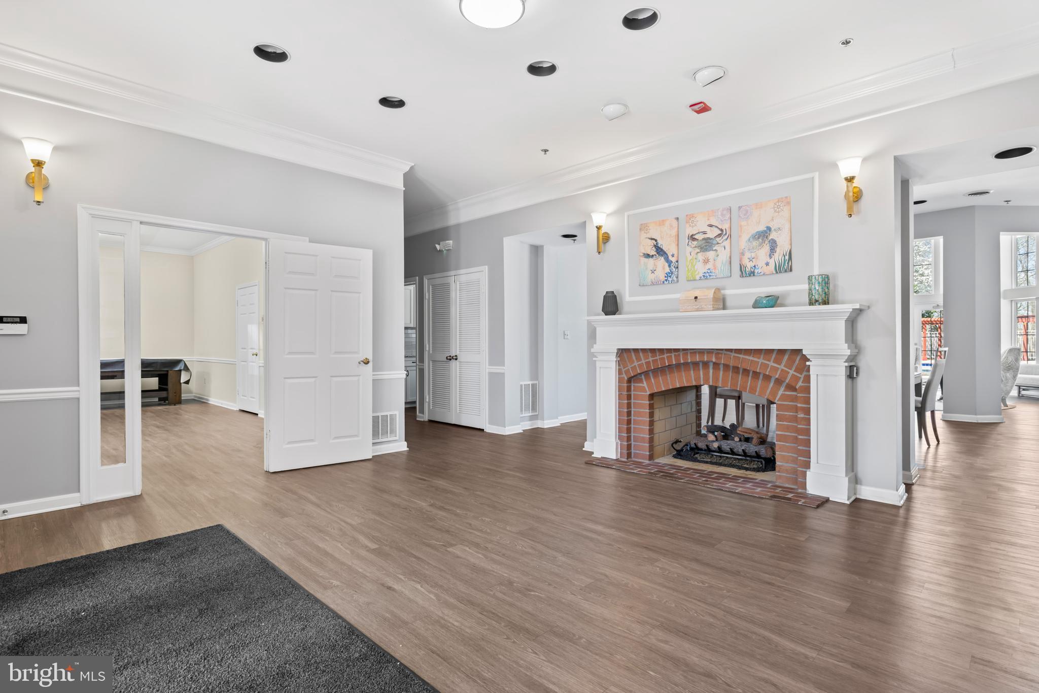 TAYLOR RIDGE CONDOMINIUMS - Residential