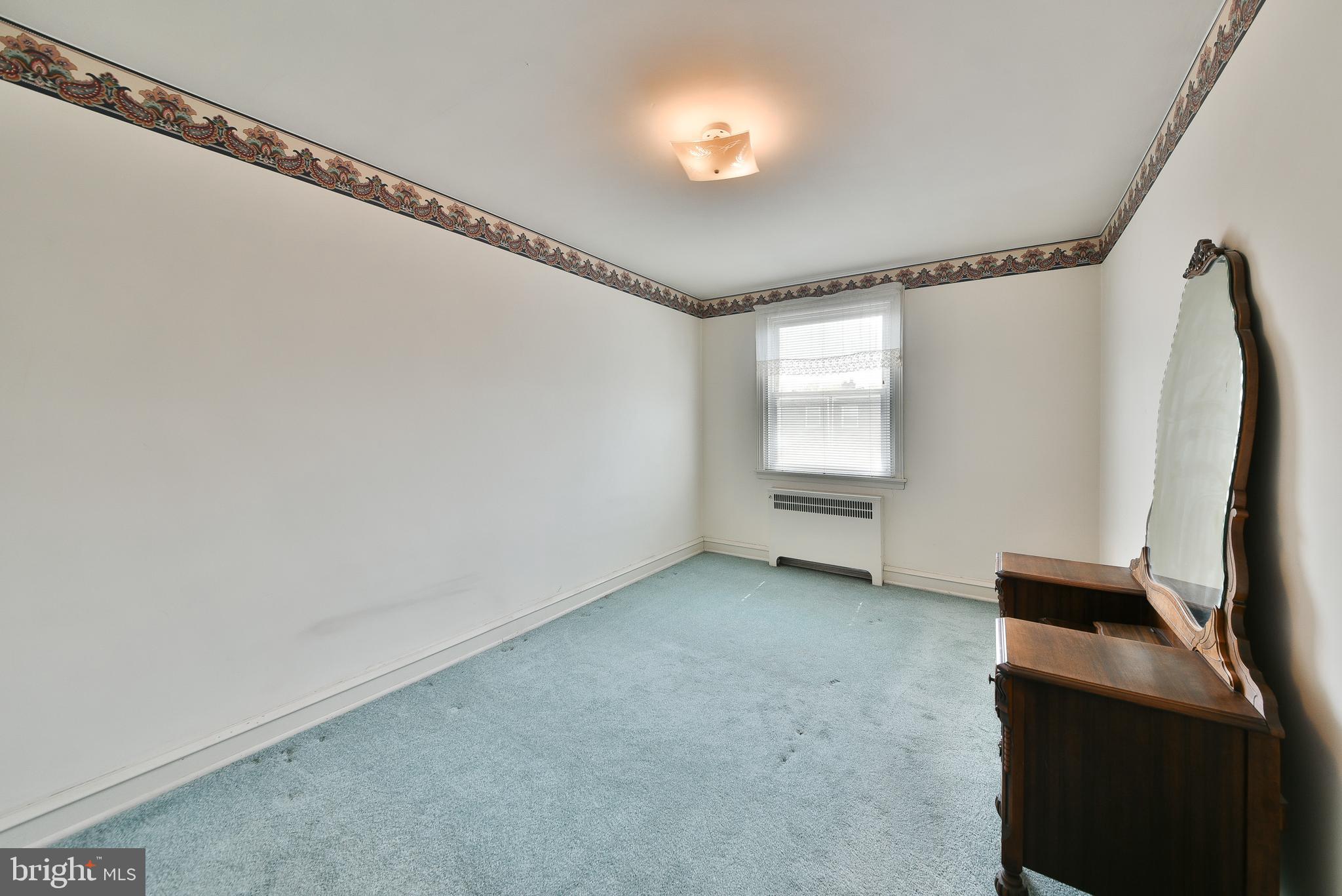 LAWNCREST - Residential