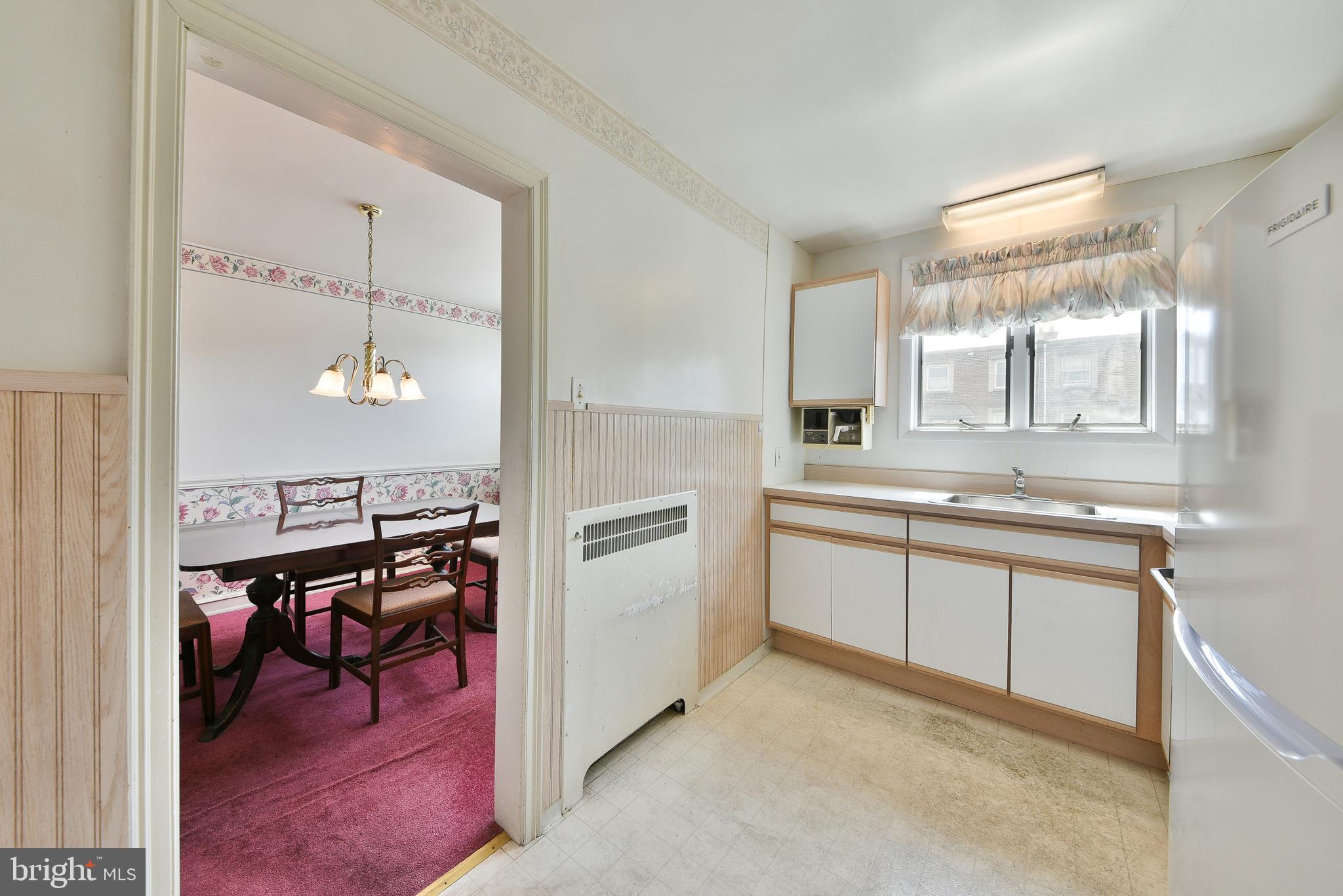 LAWNCREST - Residential