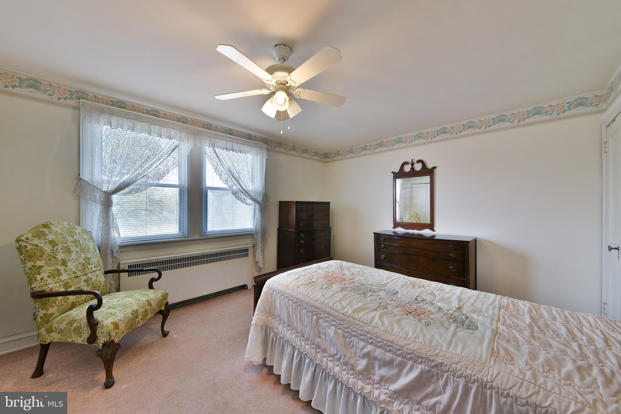 LAWNCREST - Residential