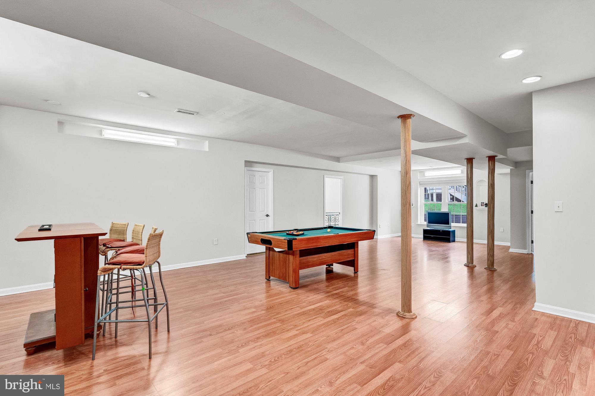 MIDDLETON TWO - Residential