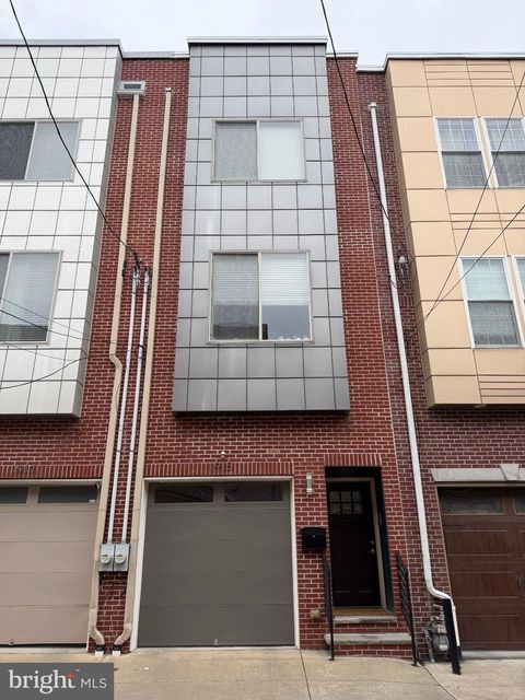 1915 LEAGUE STREET PHILADELPHIA PA 19146