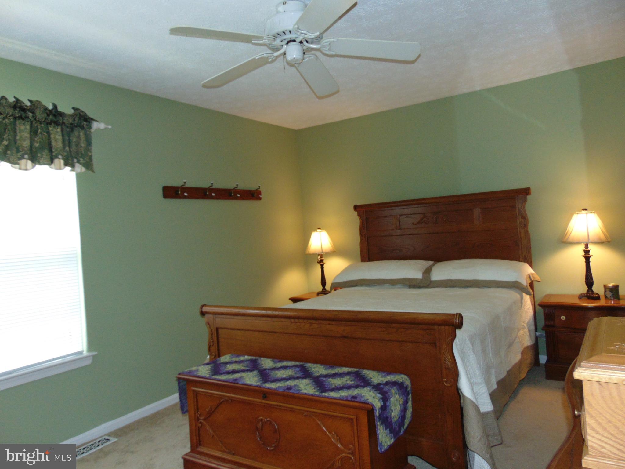 BELNECK SQUARE - Residential