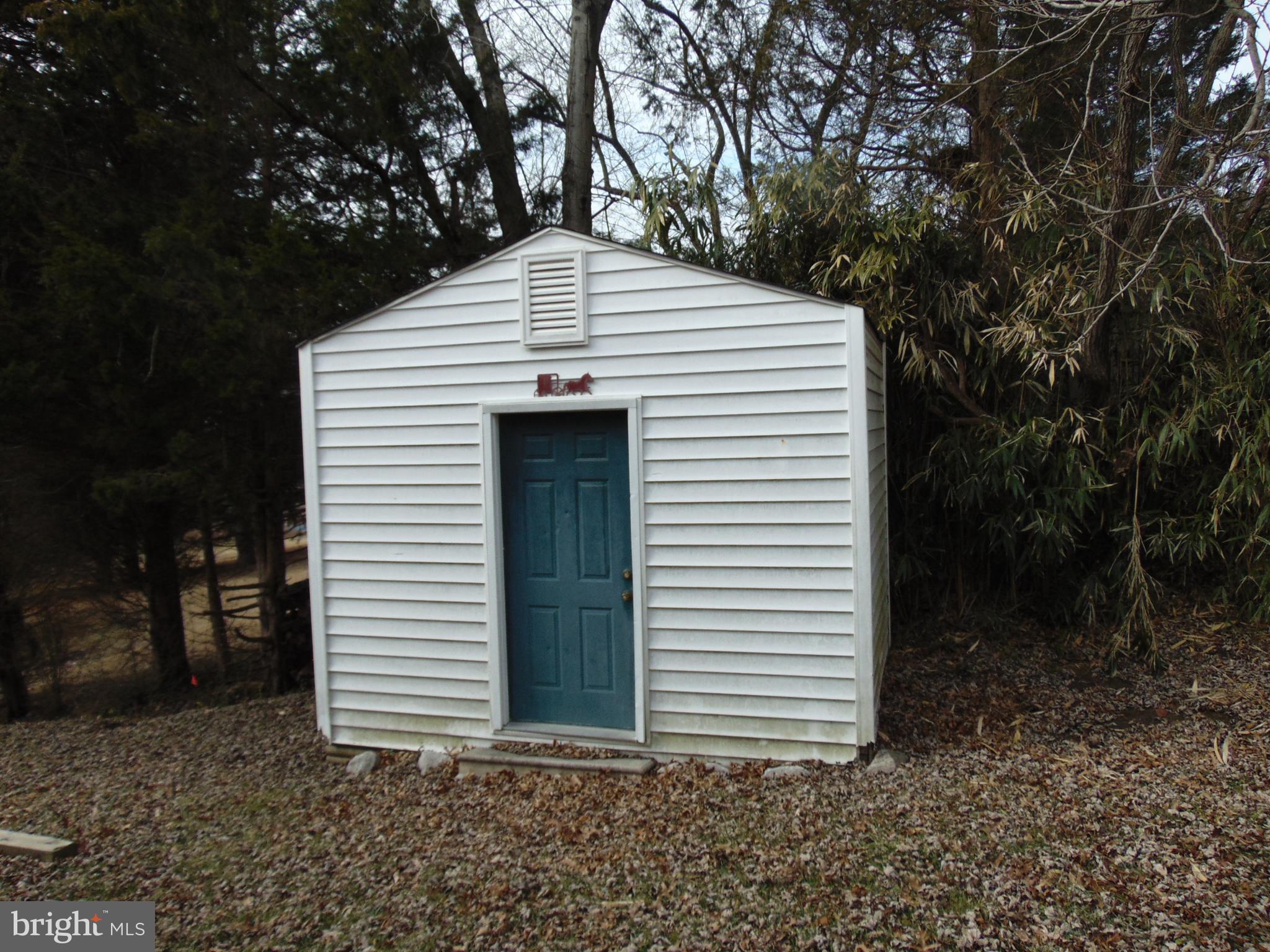 BELNECK SQUARE - Residential