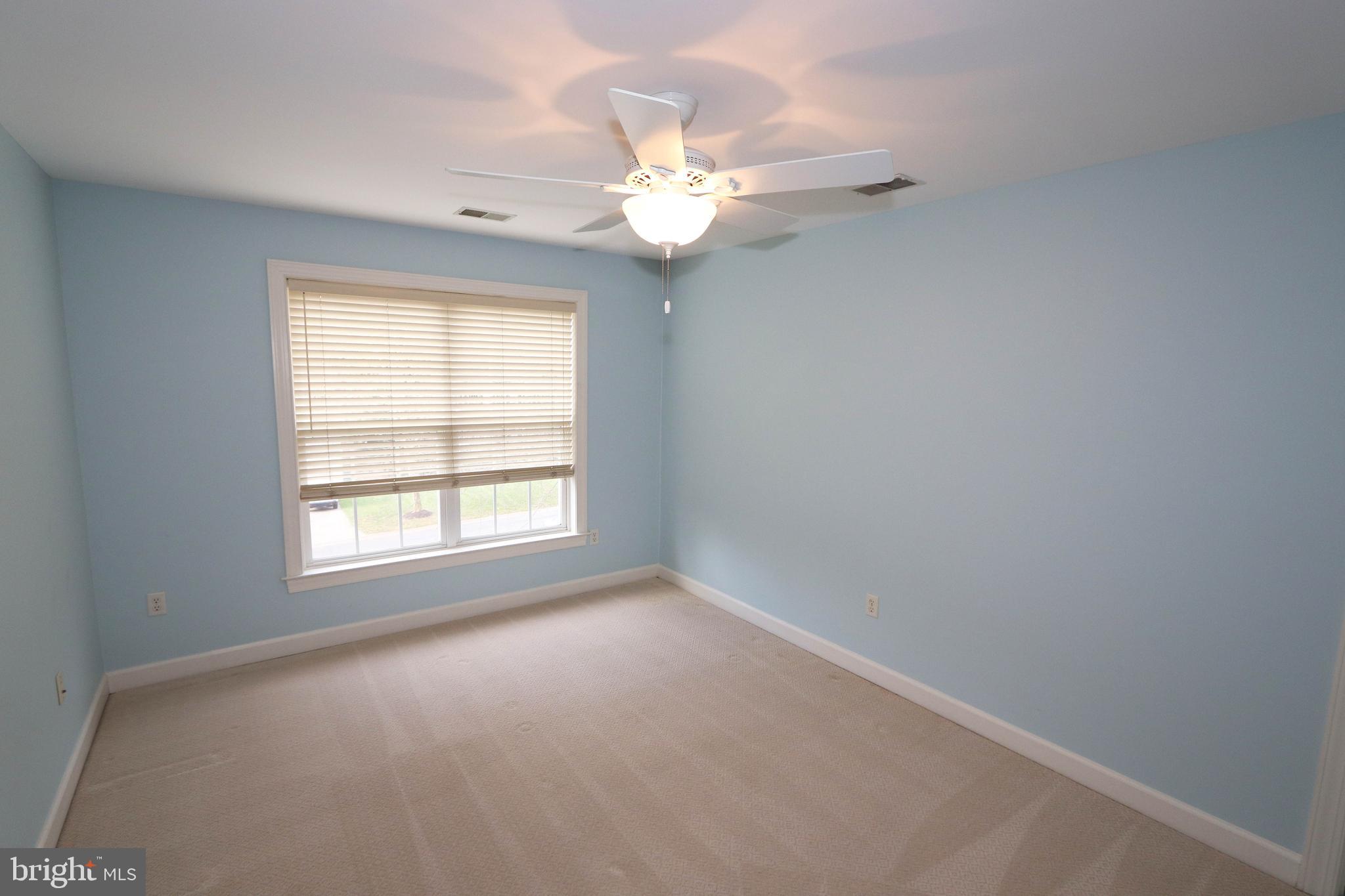 RIVER HILL - Residential