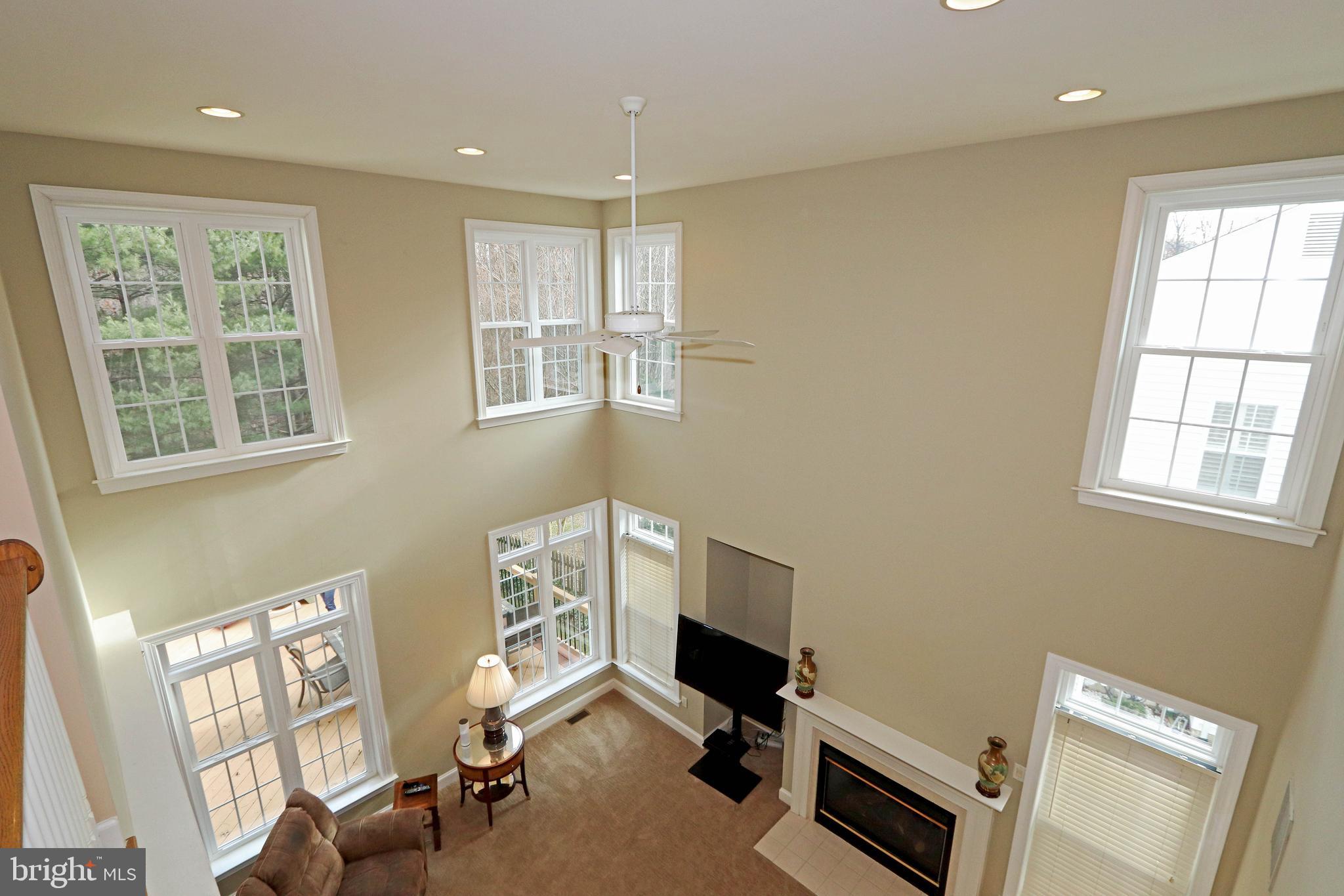 RIVER HILL - Residential