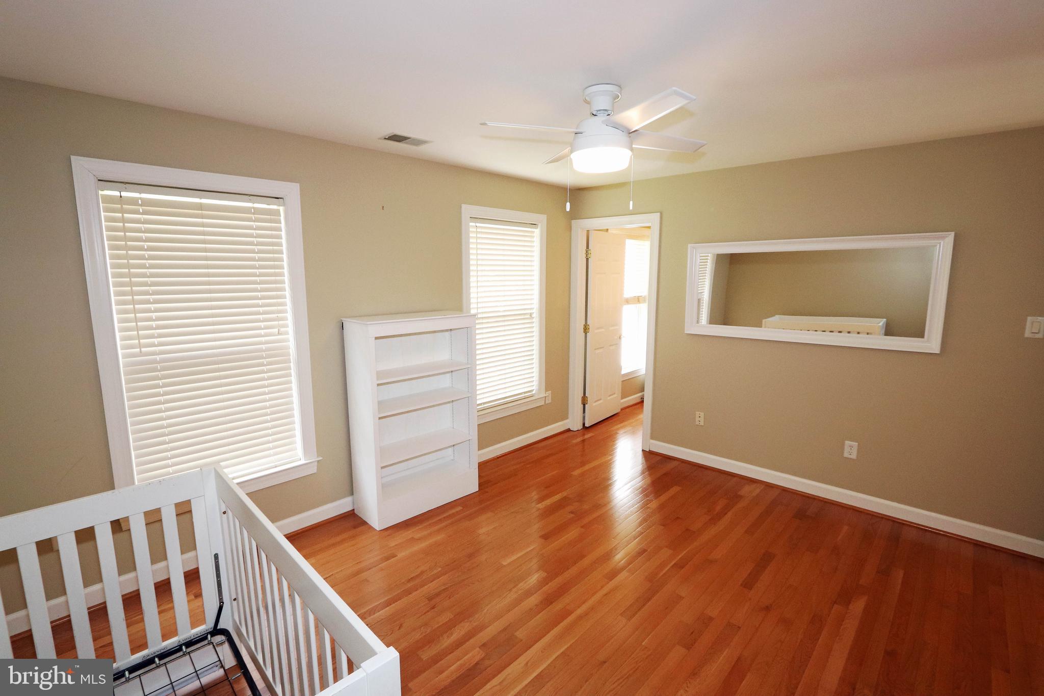 RIVER HILL - Residential