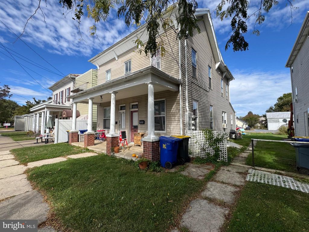 Photo of 19 W Penn Avenue, ROBESONIA, PA 19551 (MLS # PABK2064474)