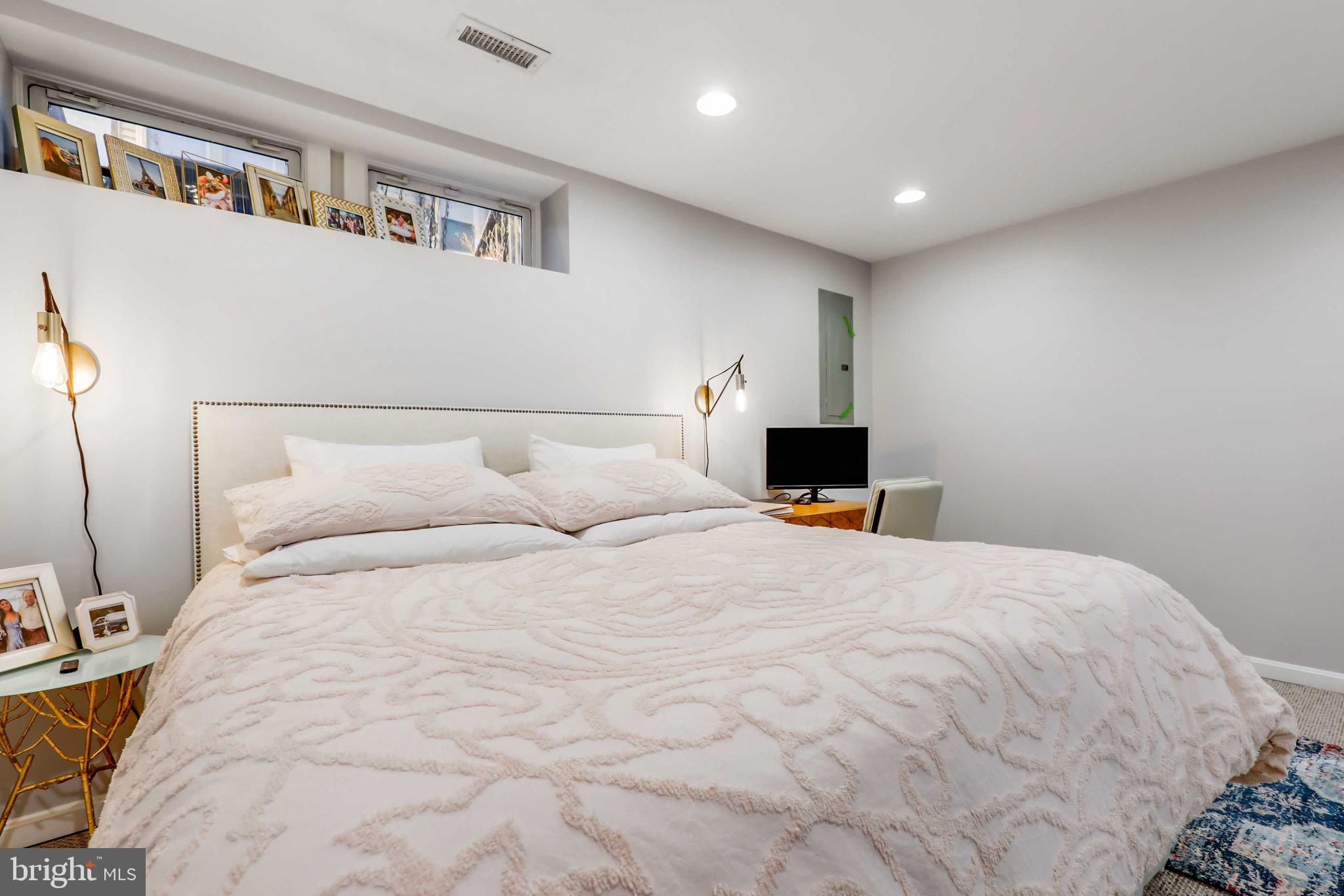 PIGTOWN HISTORIC DISTRICT - Residential Lease