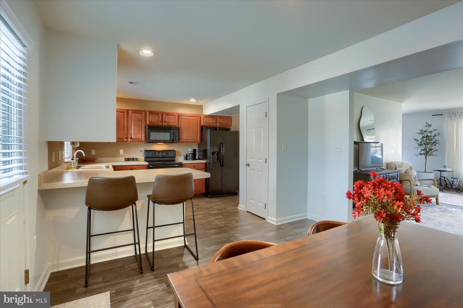 MELBOURNE PLACE - Residential