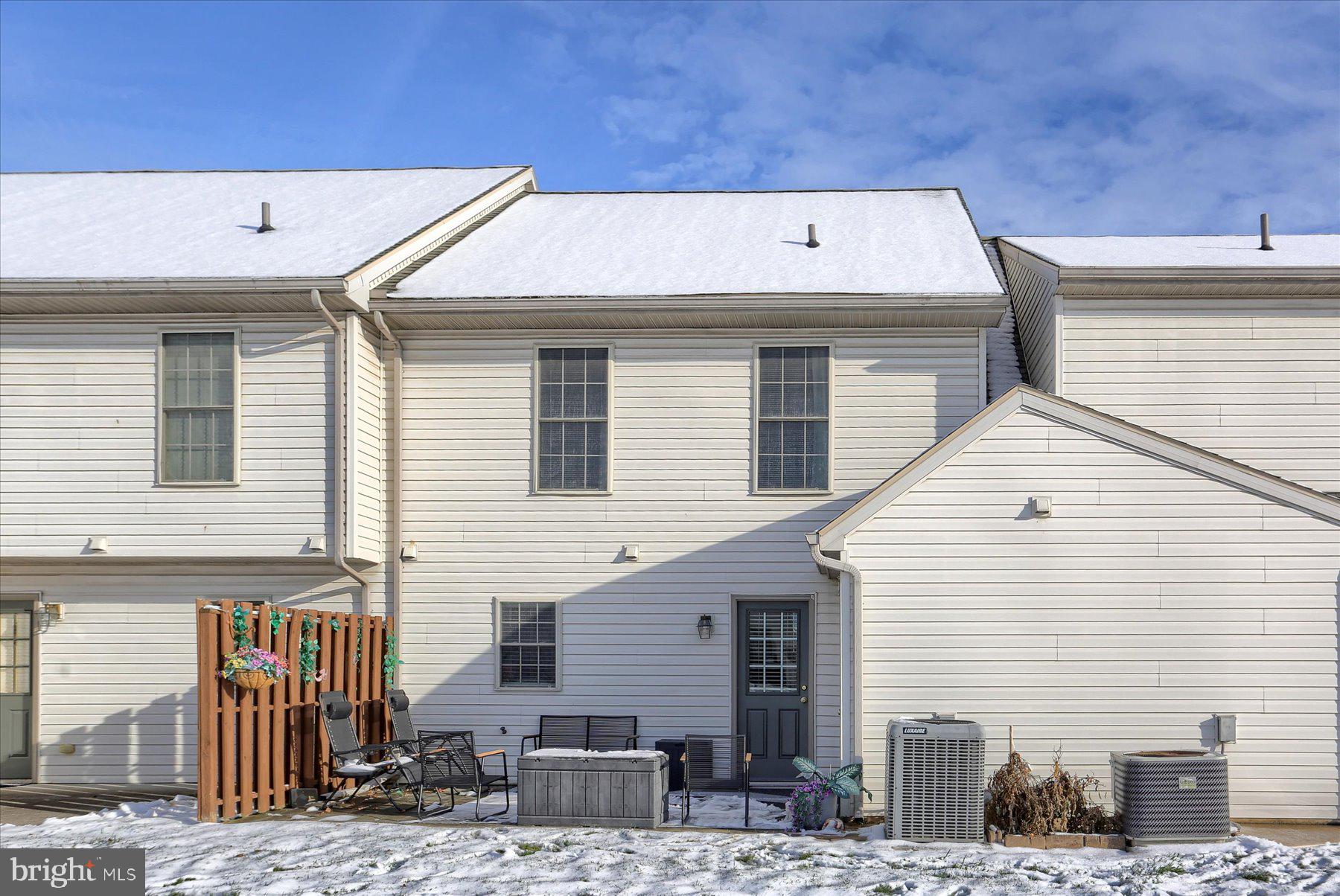 MELBOURNE PLACE - Residential