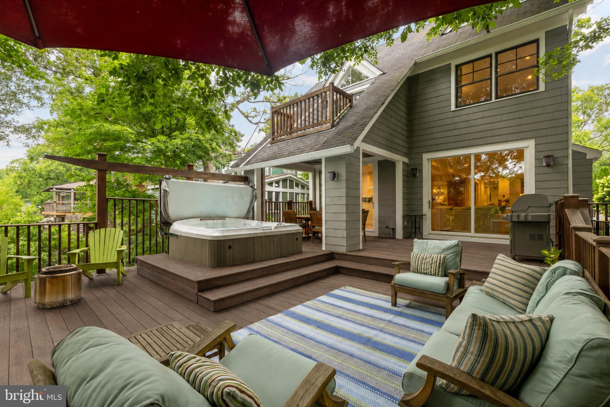6512 RIDGE DRIVE