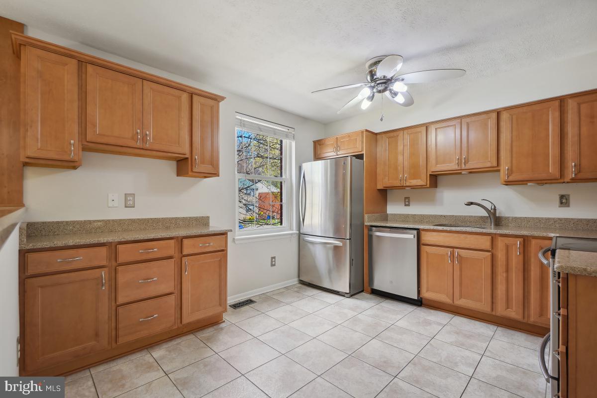 TIMBER RUN VALLEY - Residential Lease