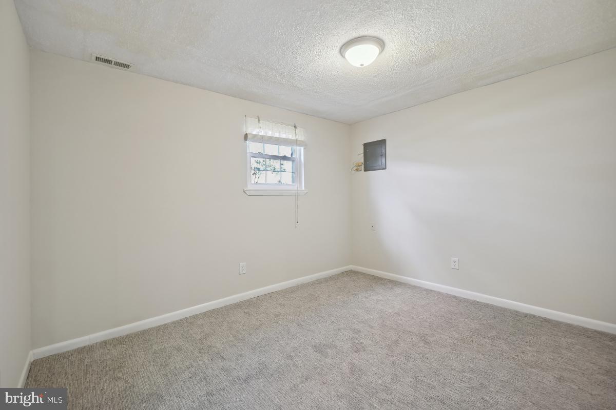 TIMBER RUN VALLEY - Residential Lease