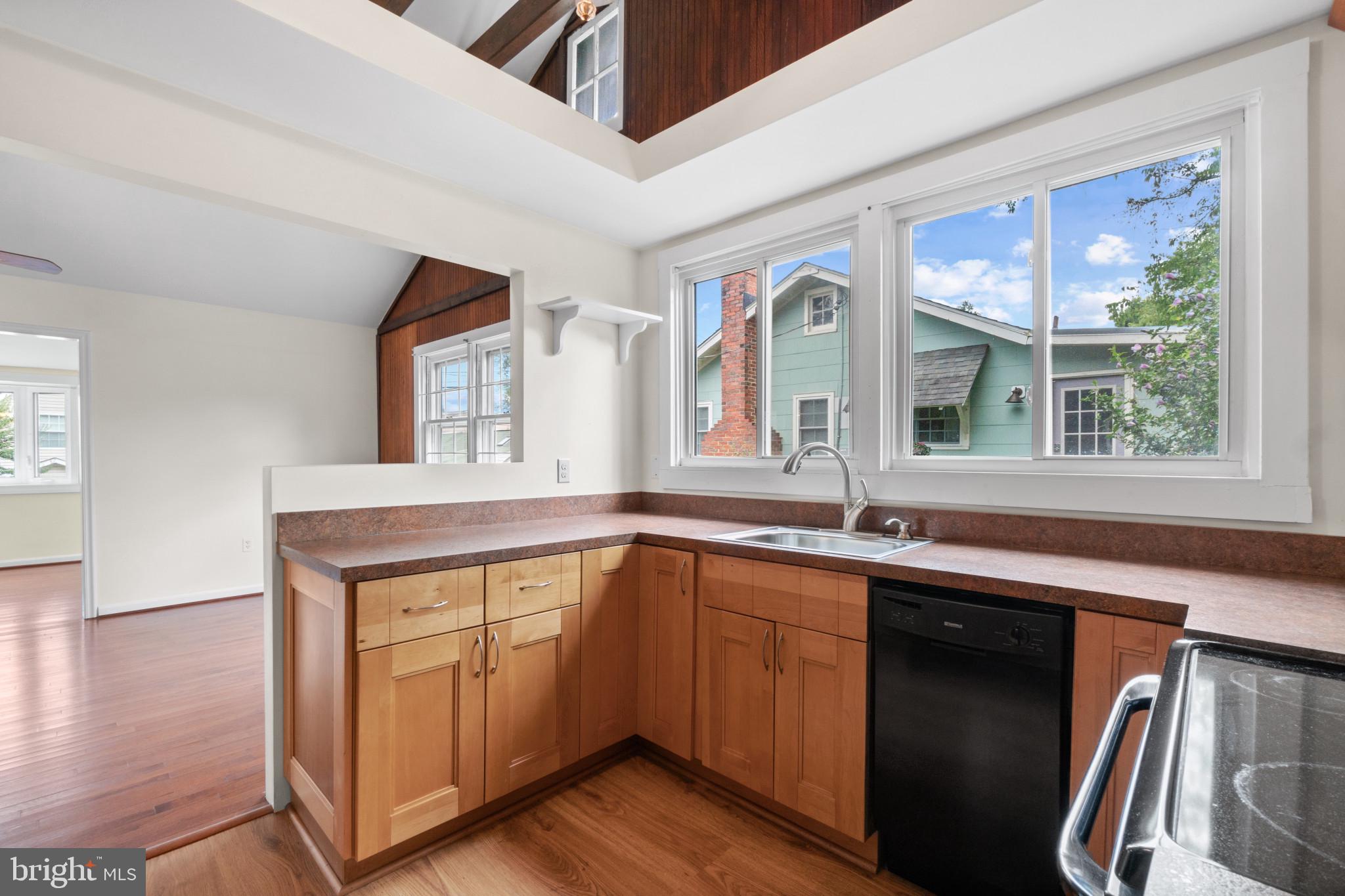 SYLVAN SHORES - Residential