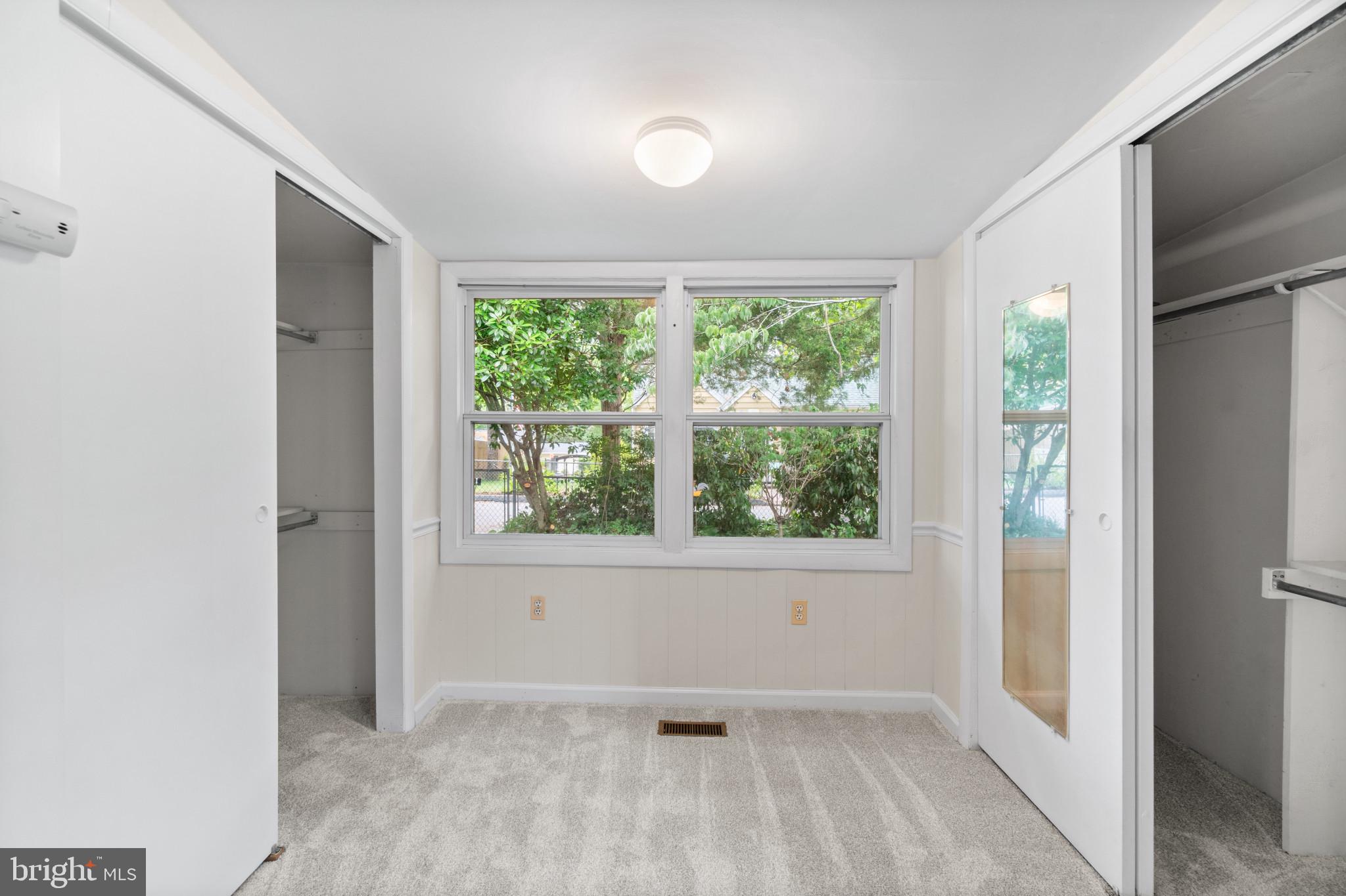 SYLVAN SHORES - Residential