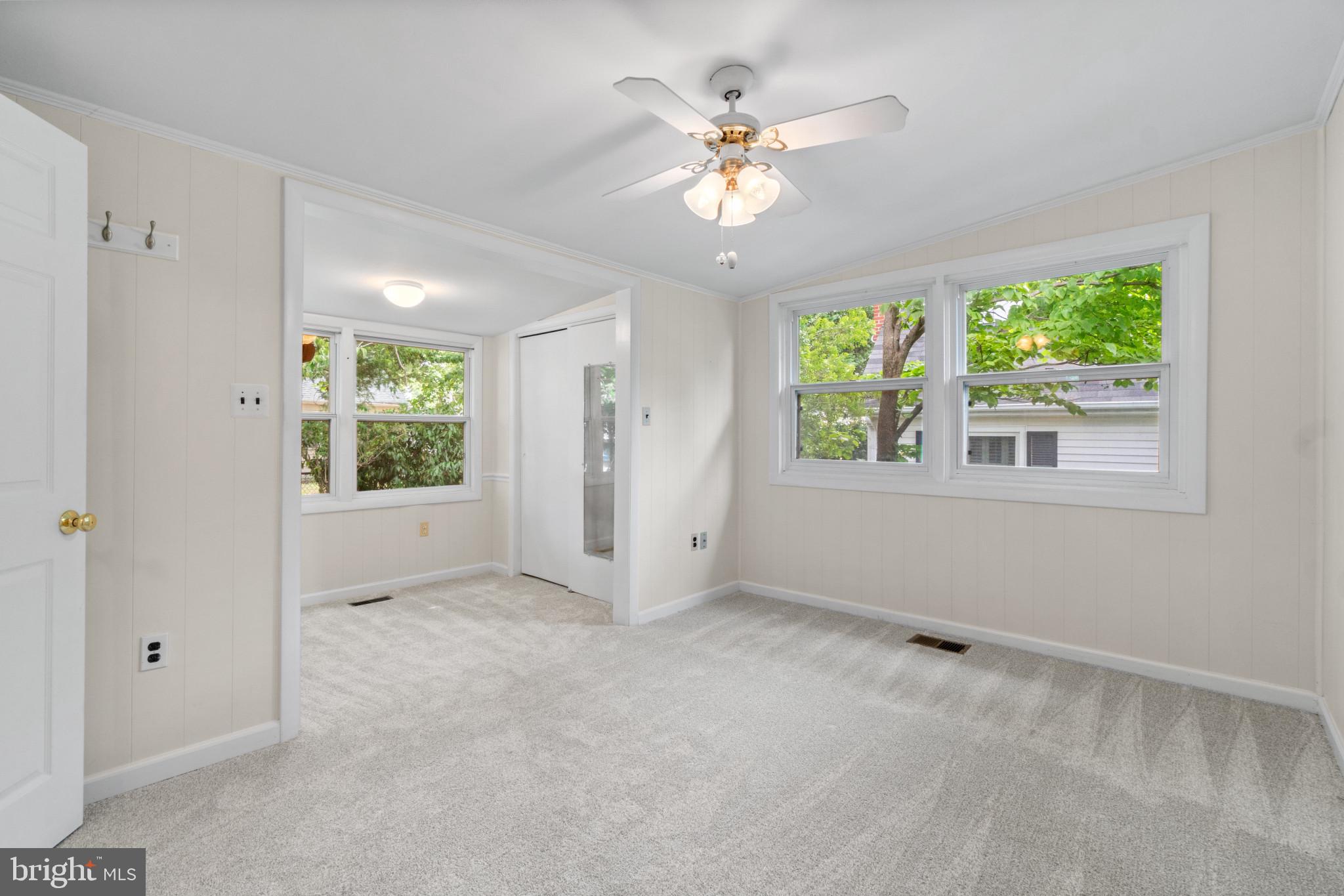 SYLVAN SHORES - Residential