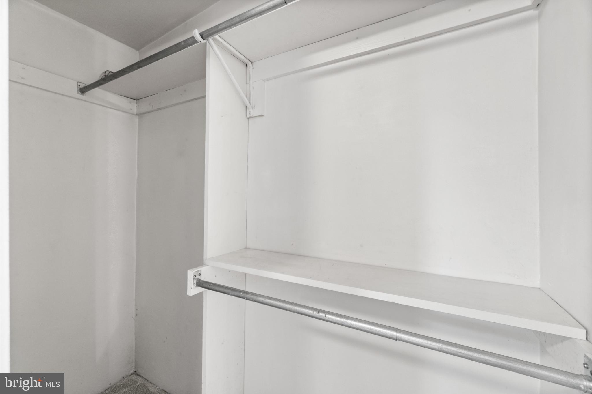 SYLVAN SHORES - Residential