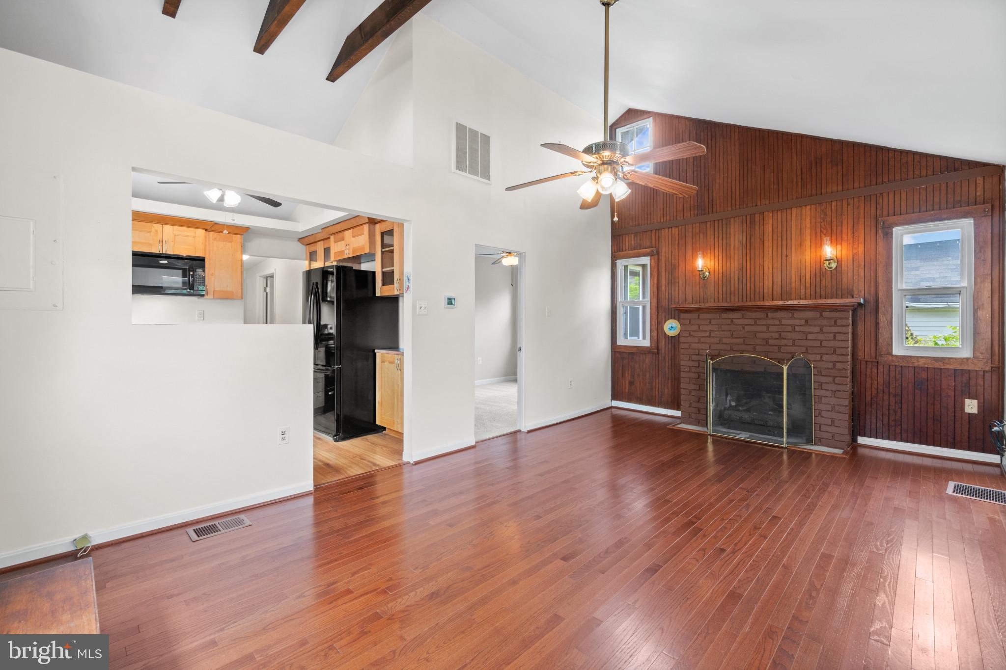 SYLVAN SHORES - Residential