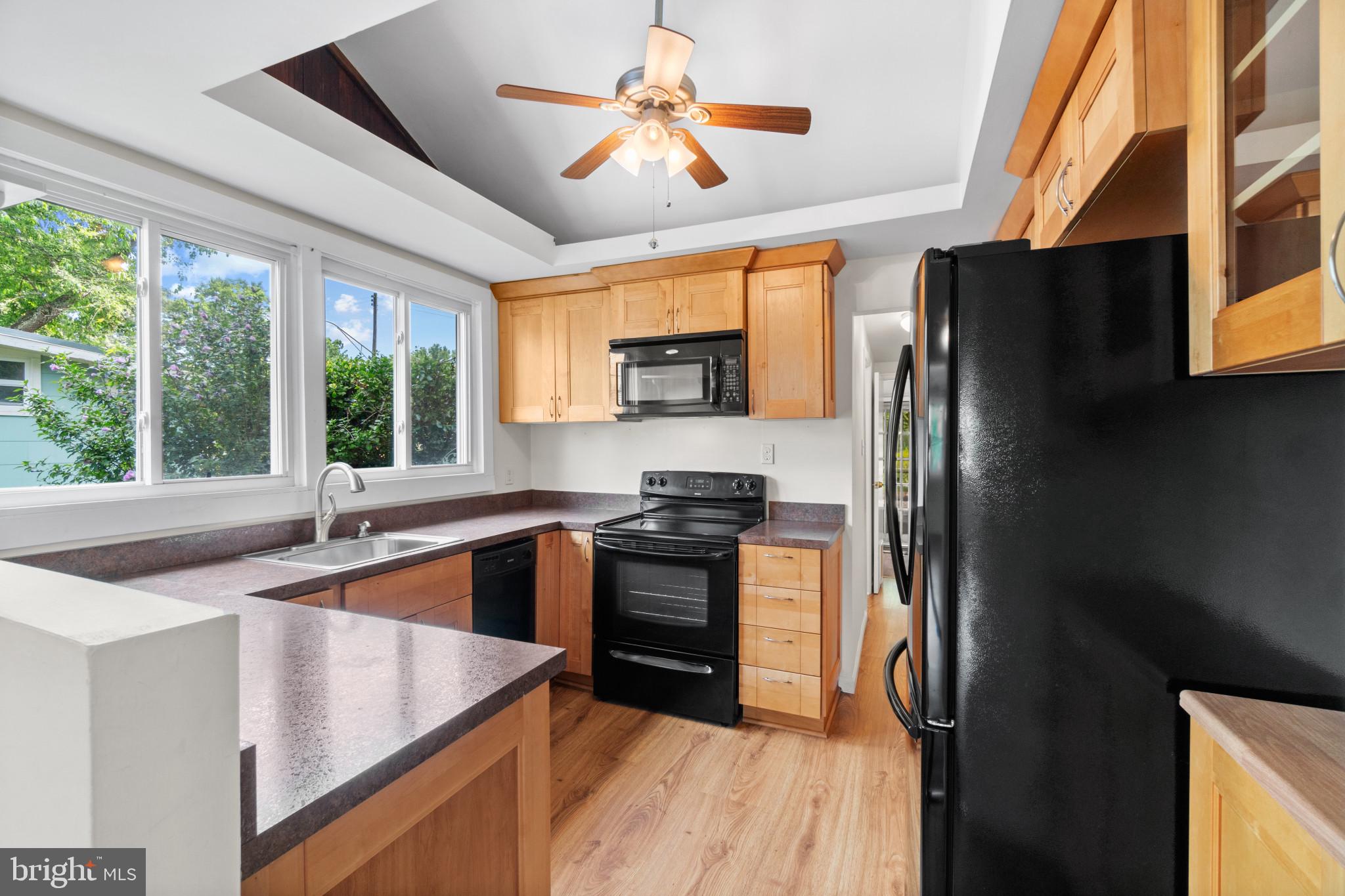 SYLVAN SHORES - Residential