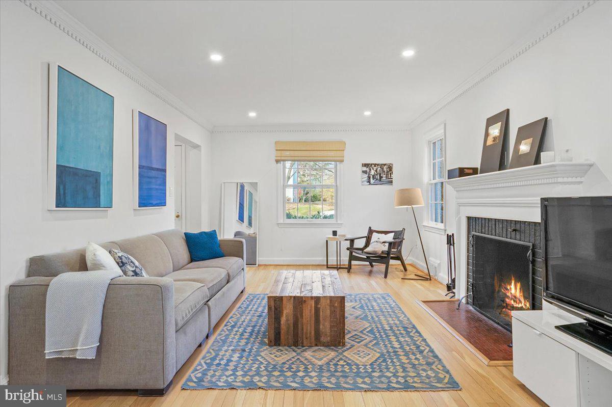 SPRINGFIELD - Residential