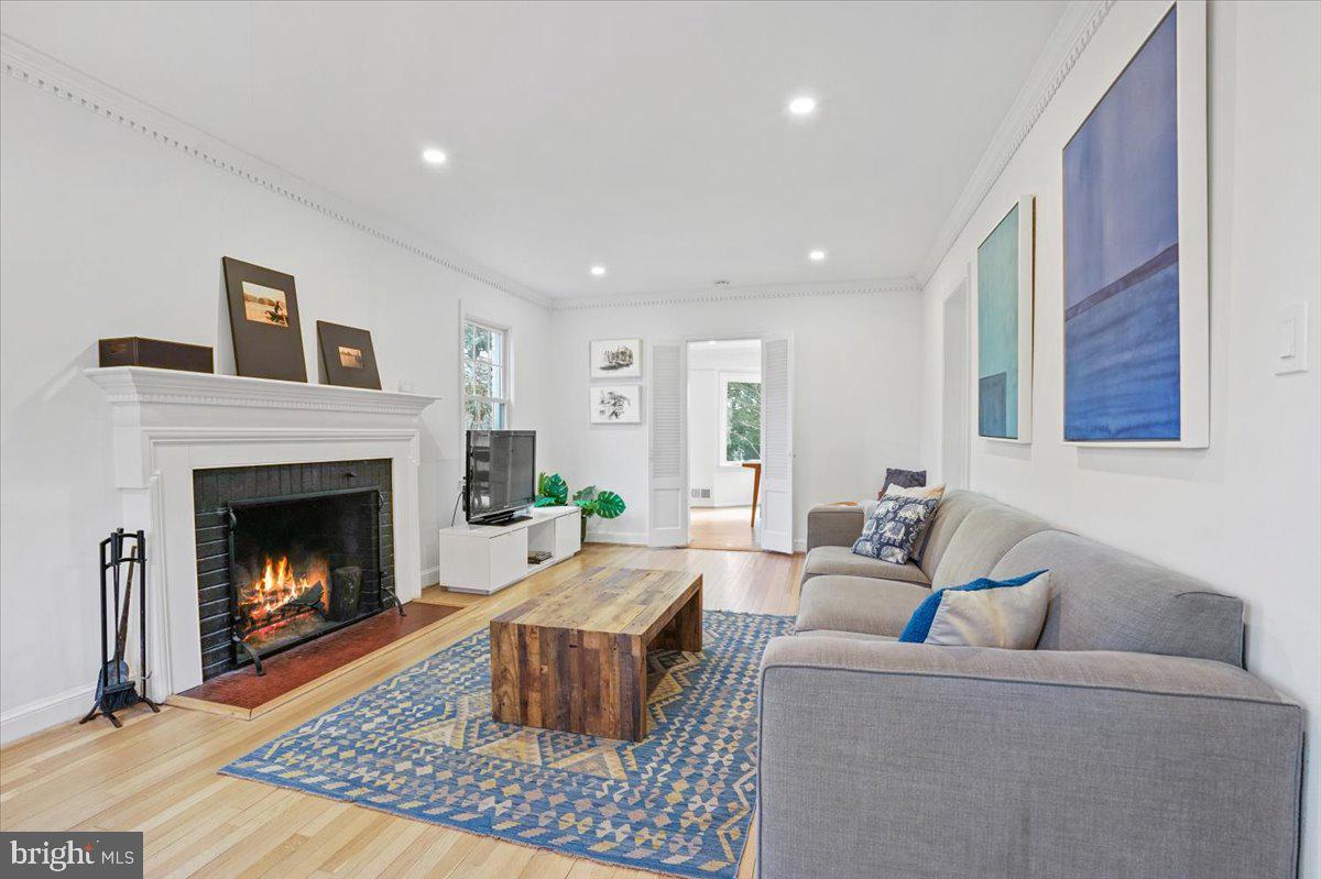 SPRINGFIELD - Residential