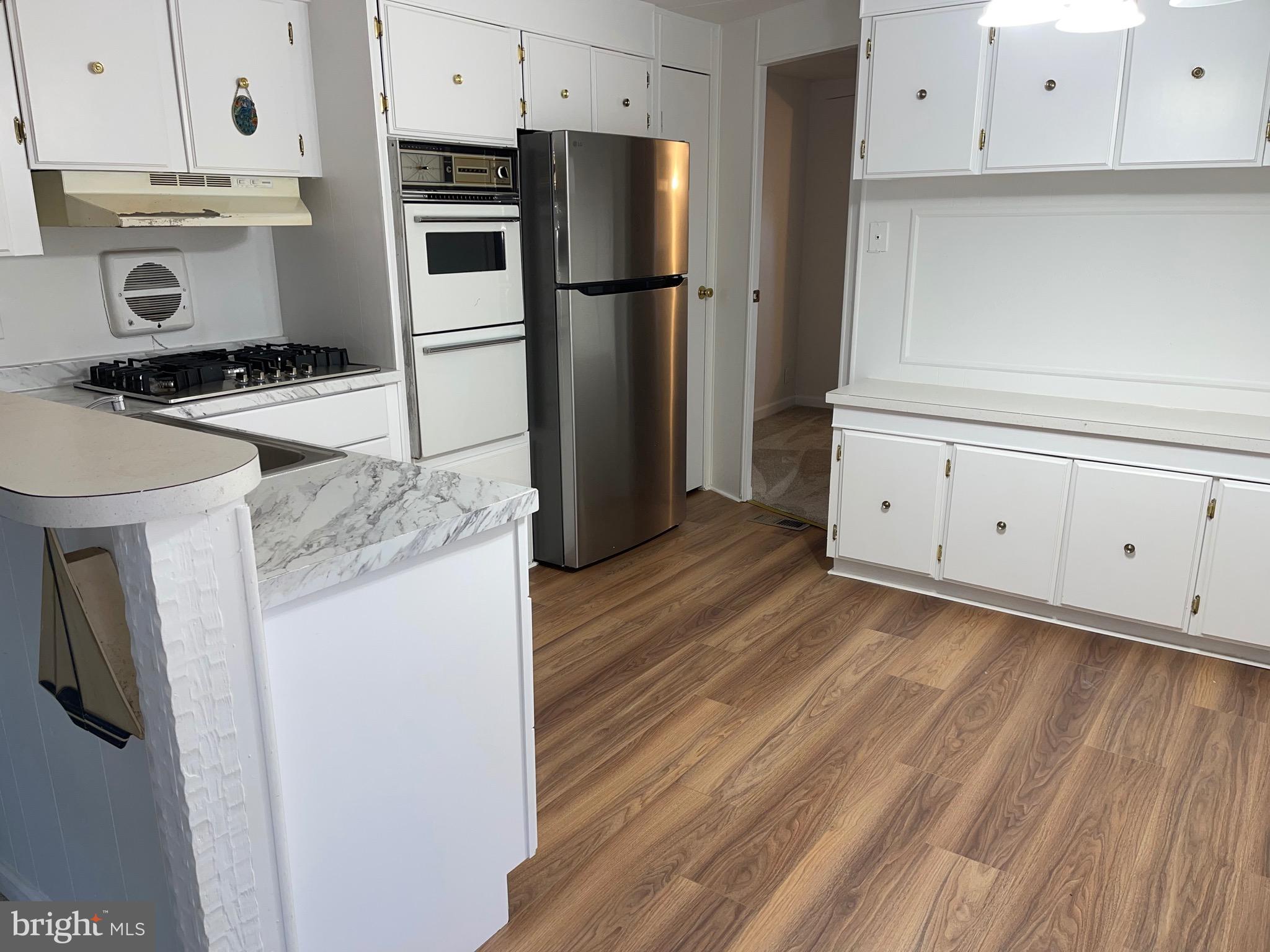 BANKS ACRES - Residential