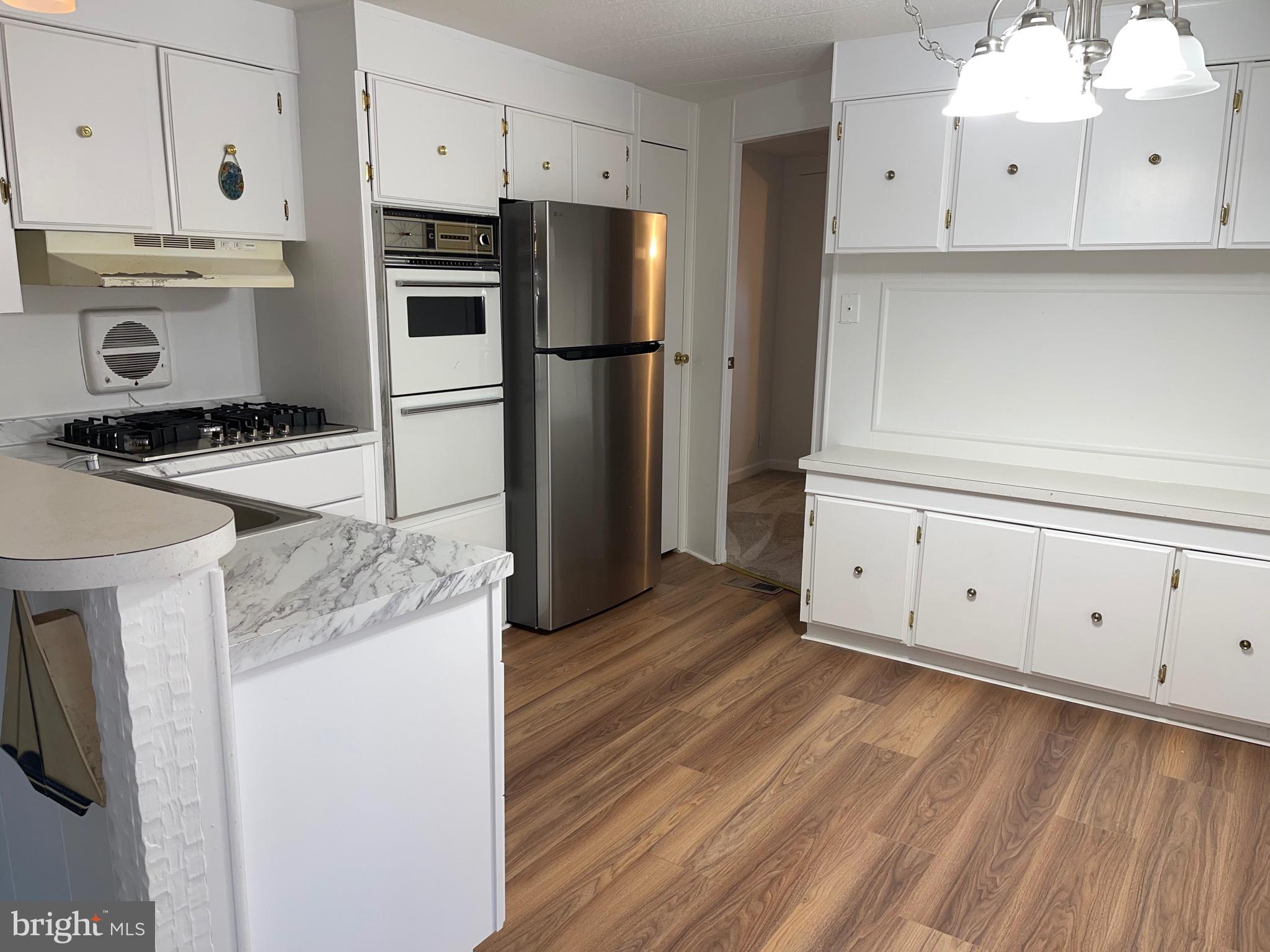 BANKS ACRES - Residential