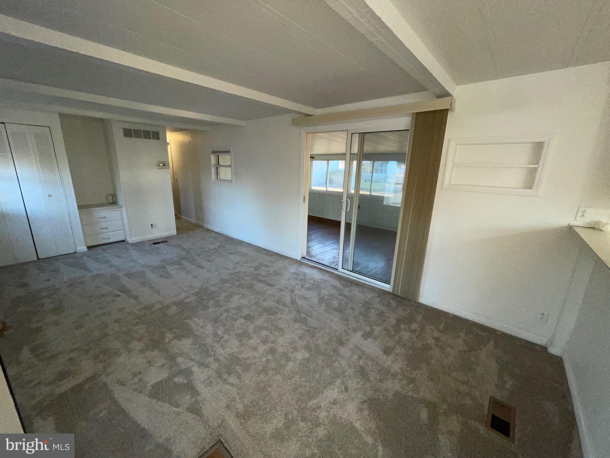 BANKS ACRES - Residential