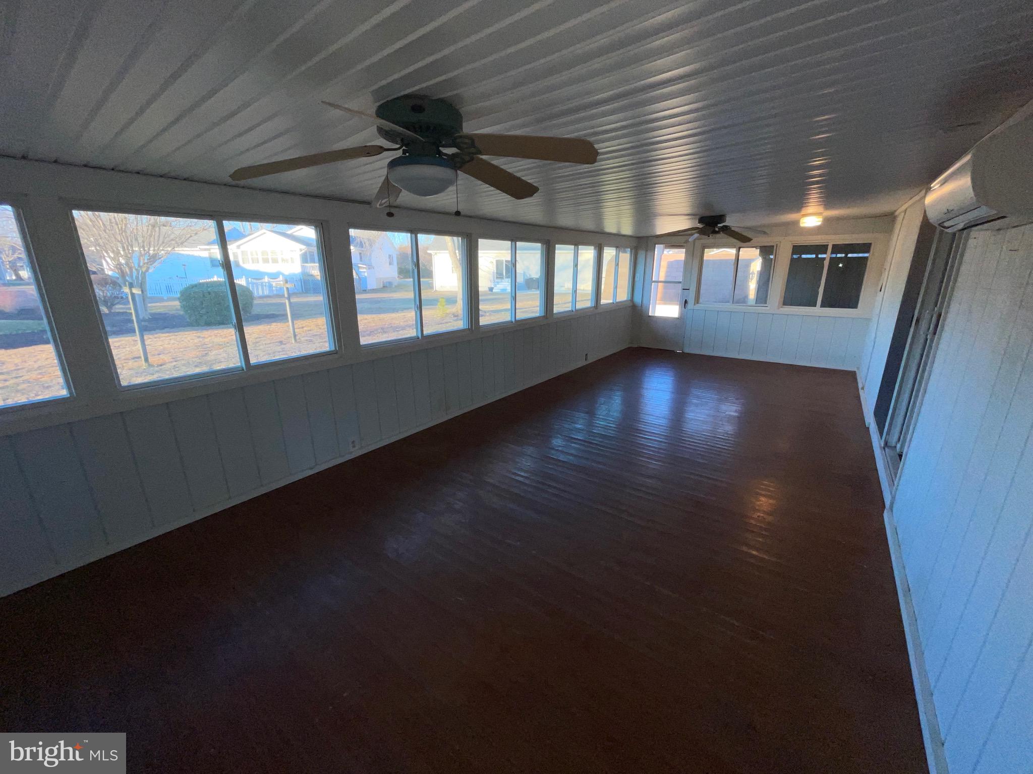 BANKS ACRES - Residential