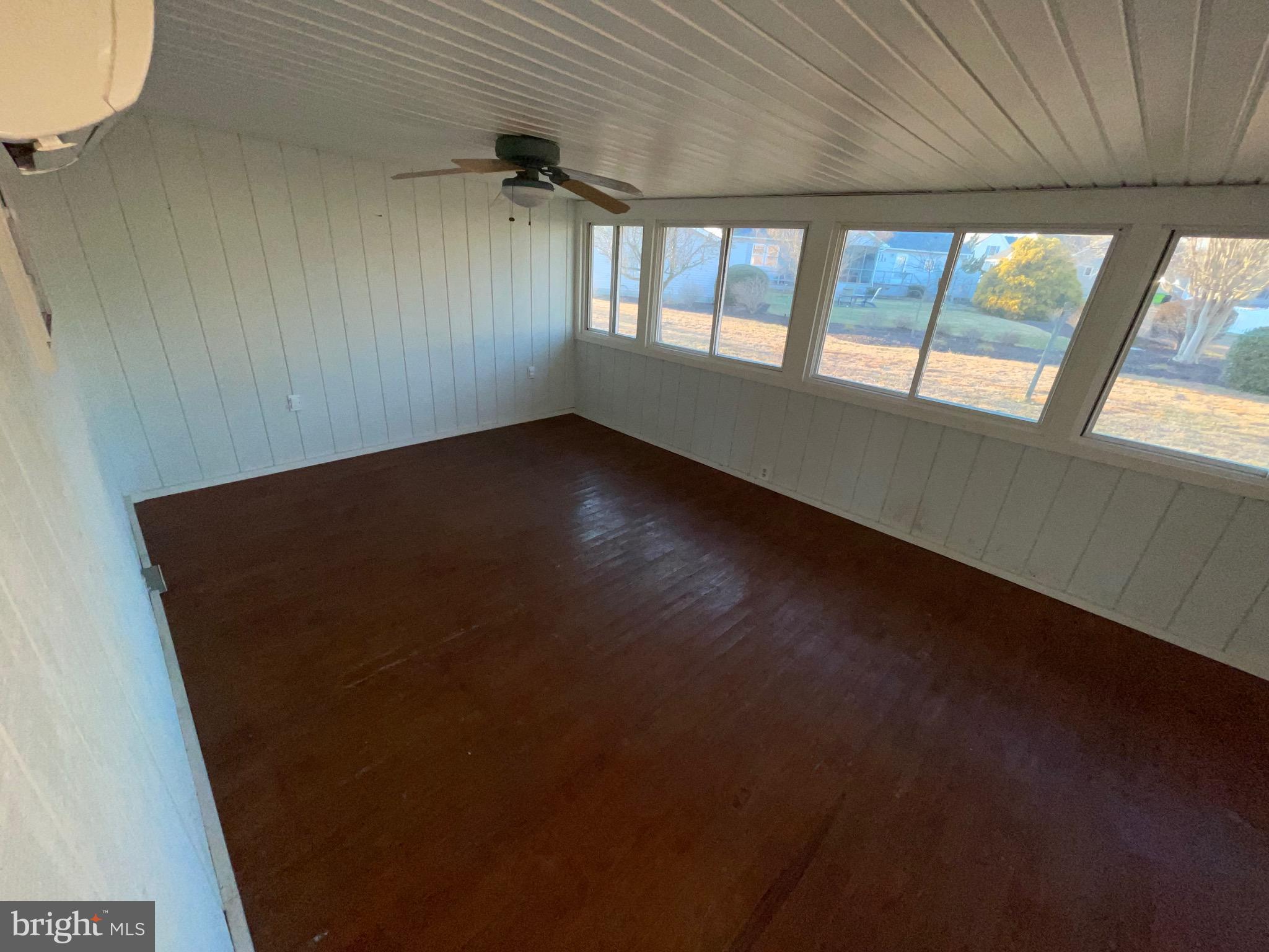 BANKS ACRES - Residential