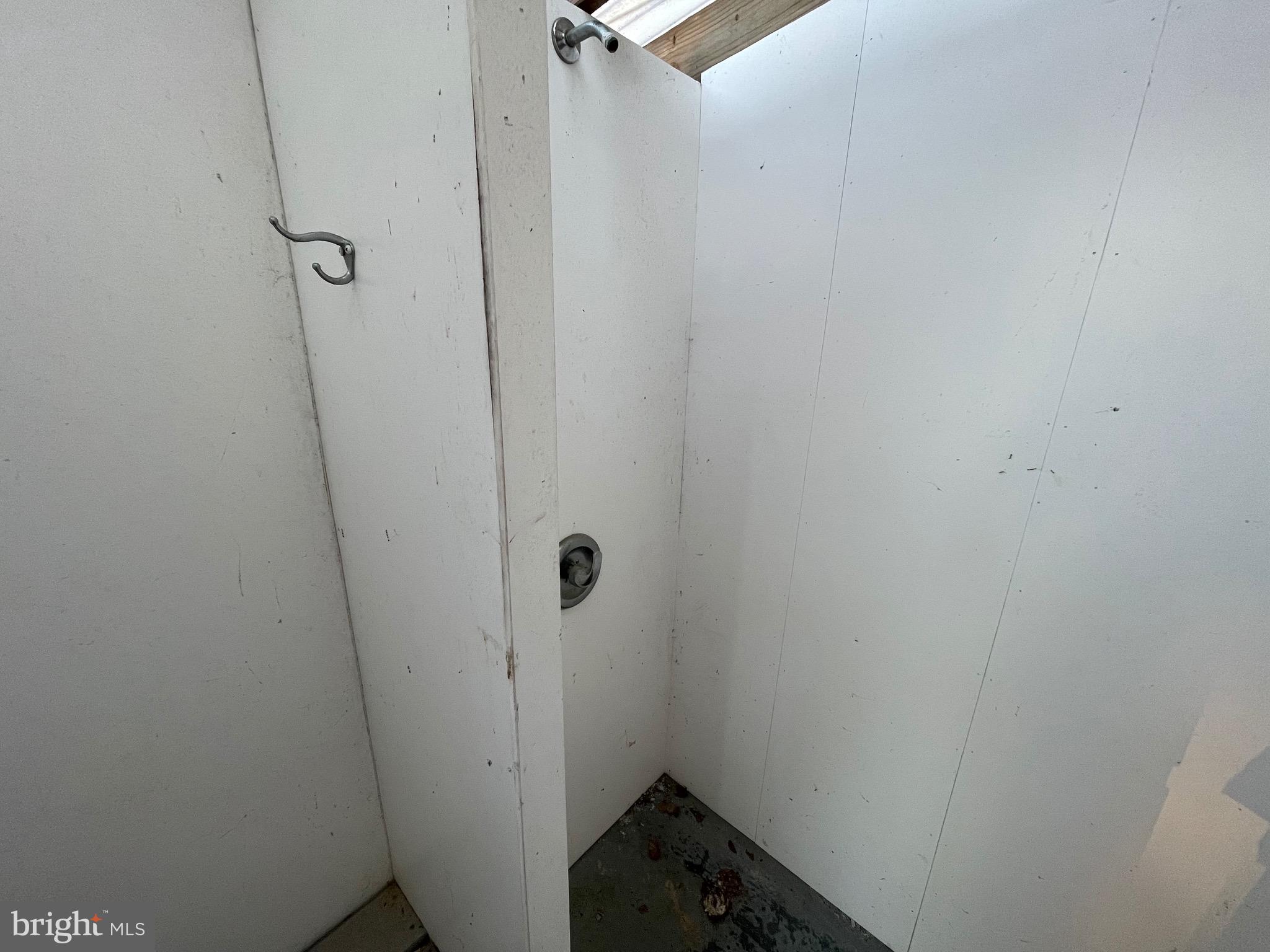 BANKS ACRES - Residential