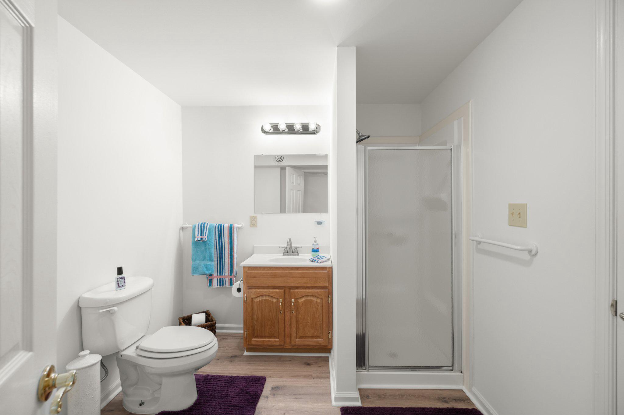EDGEWOOD BAY - Residential