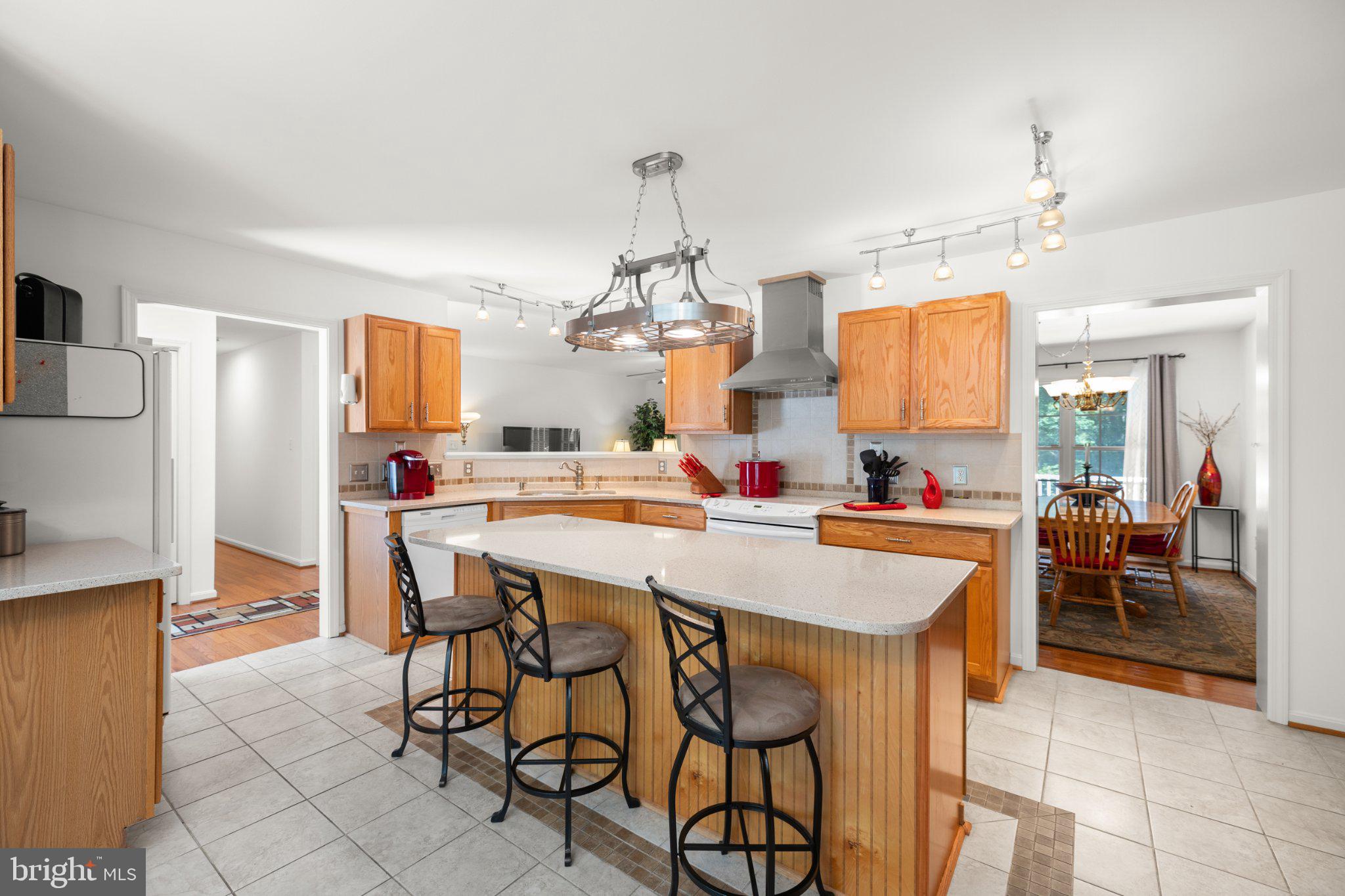 EDGEWOOD BAY - Residential