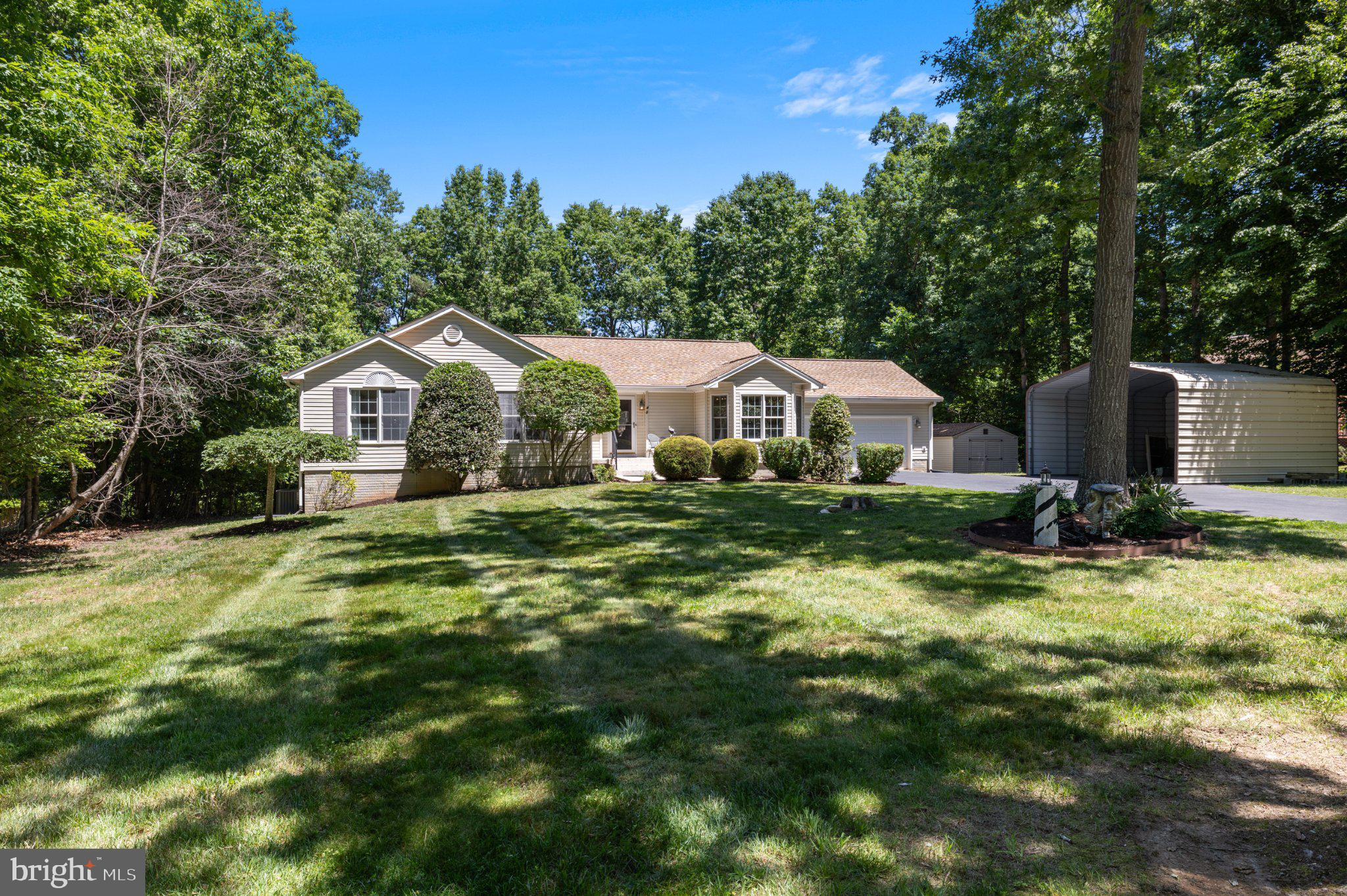 EDGEWOOD BAY - Residential
