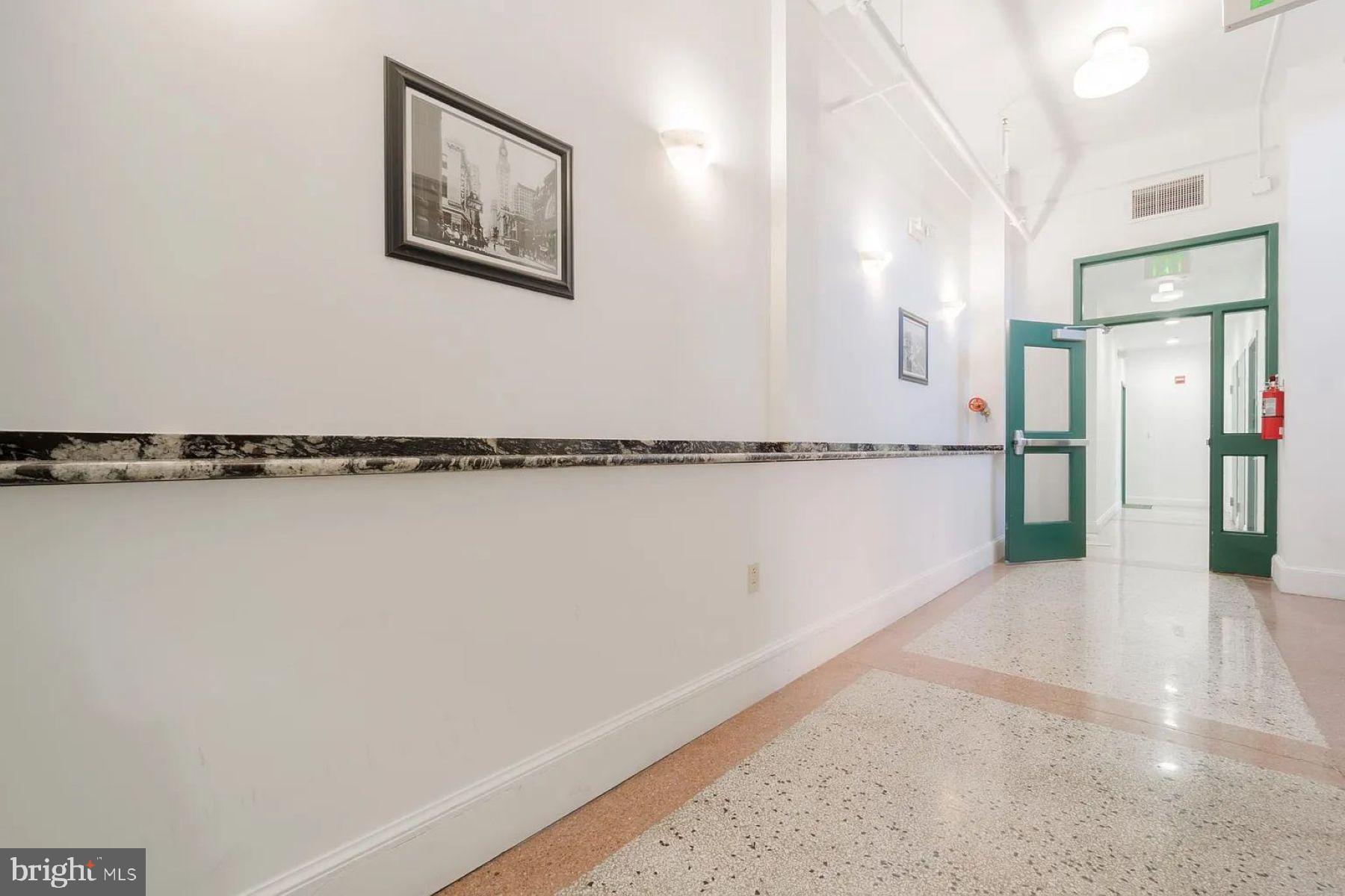 MOUNT VERNON PLACE HISTORIC DISTRICT - Residential Lease