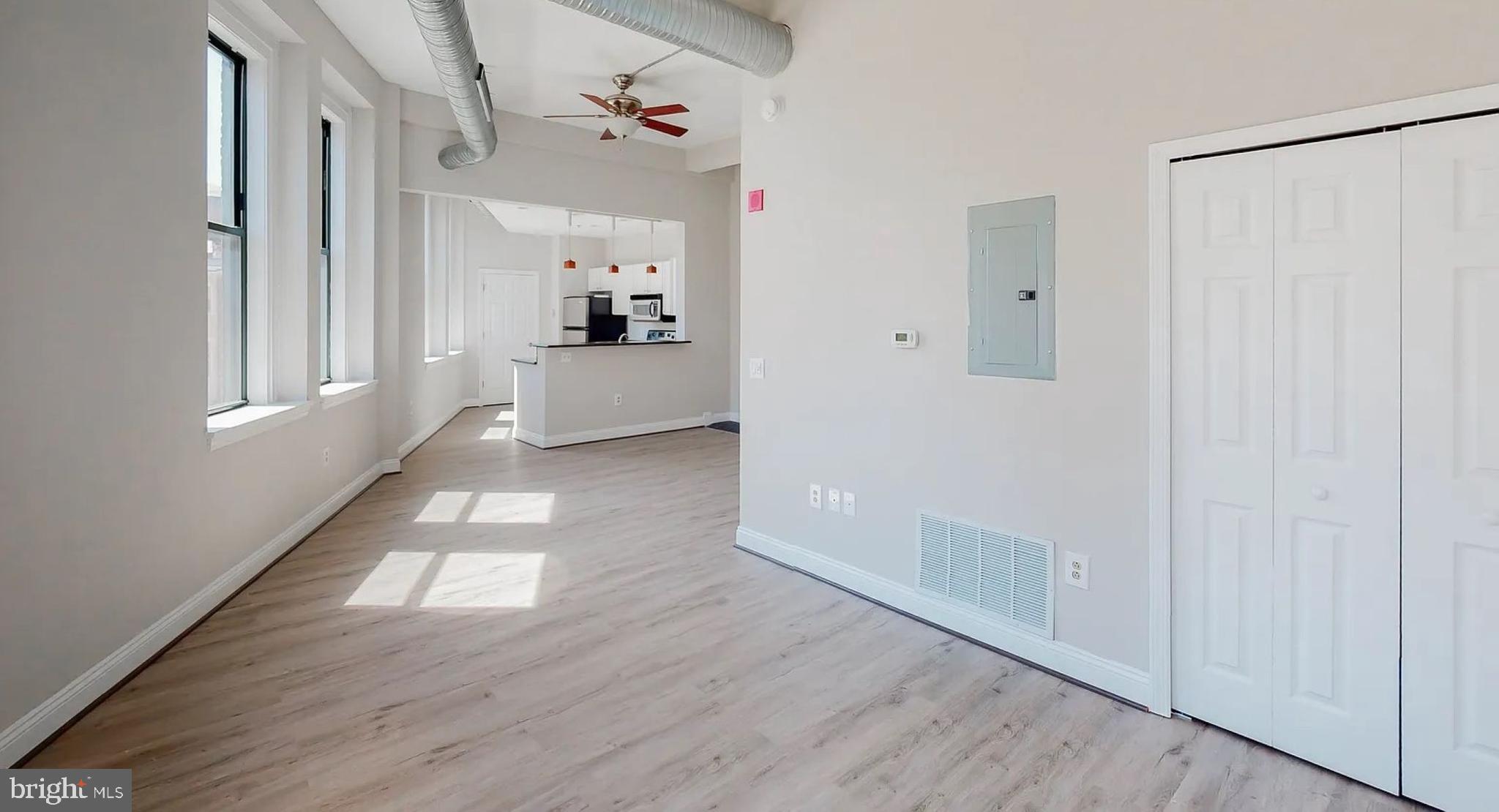 MOUNT VERNON PLACE HISTORIC DISTRICT - Residential Lease