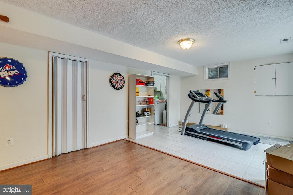 CASTLE CREST ESTATES - Residential