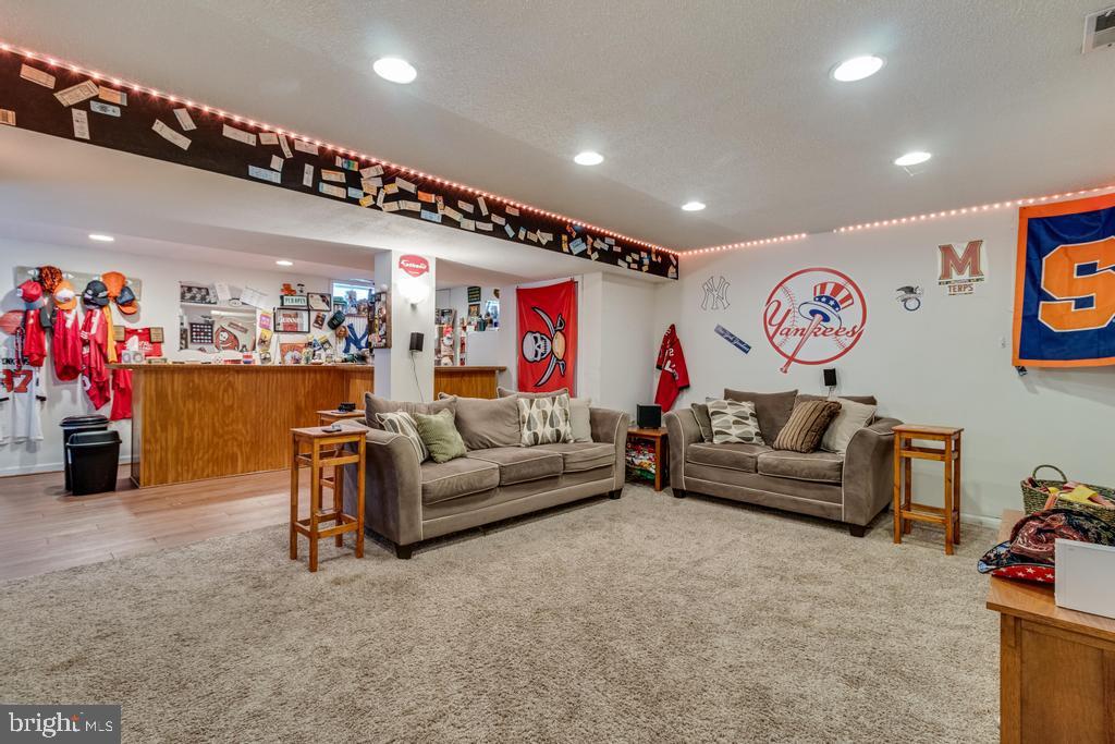 CASTLE CREST ESTATES - Residential