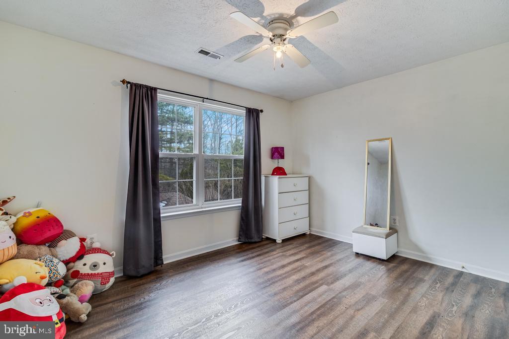 CASTLE CREST ESTATES - Residential