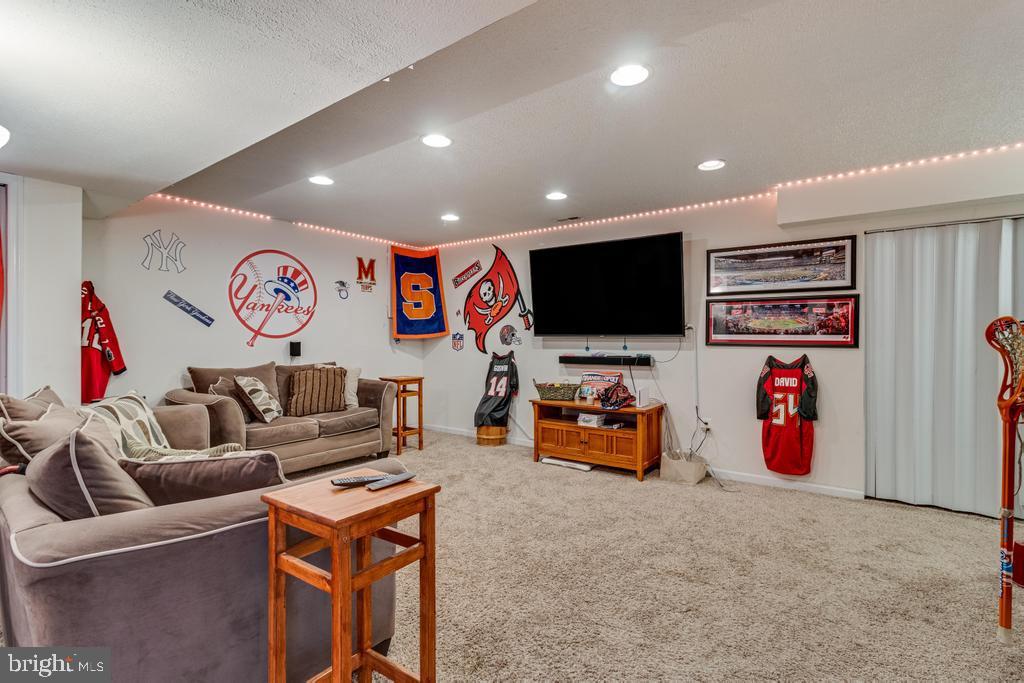 CASTLE CREST ESTATES - Residential