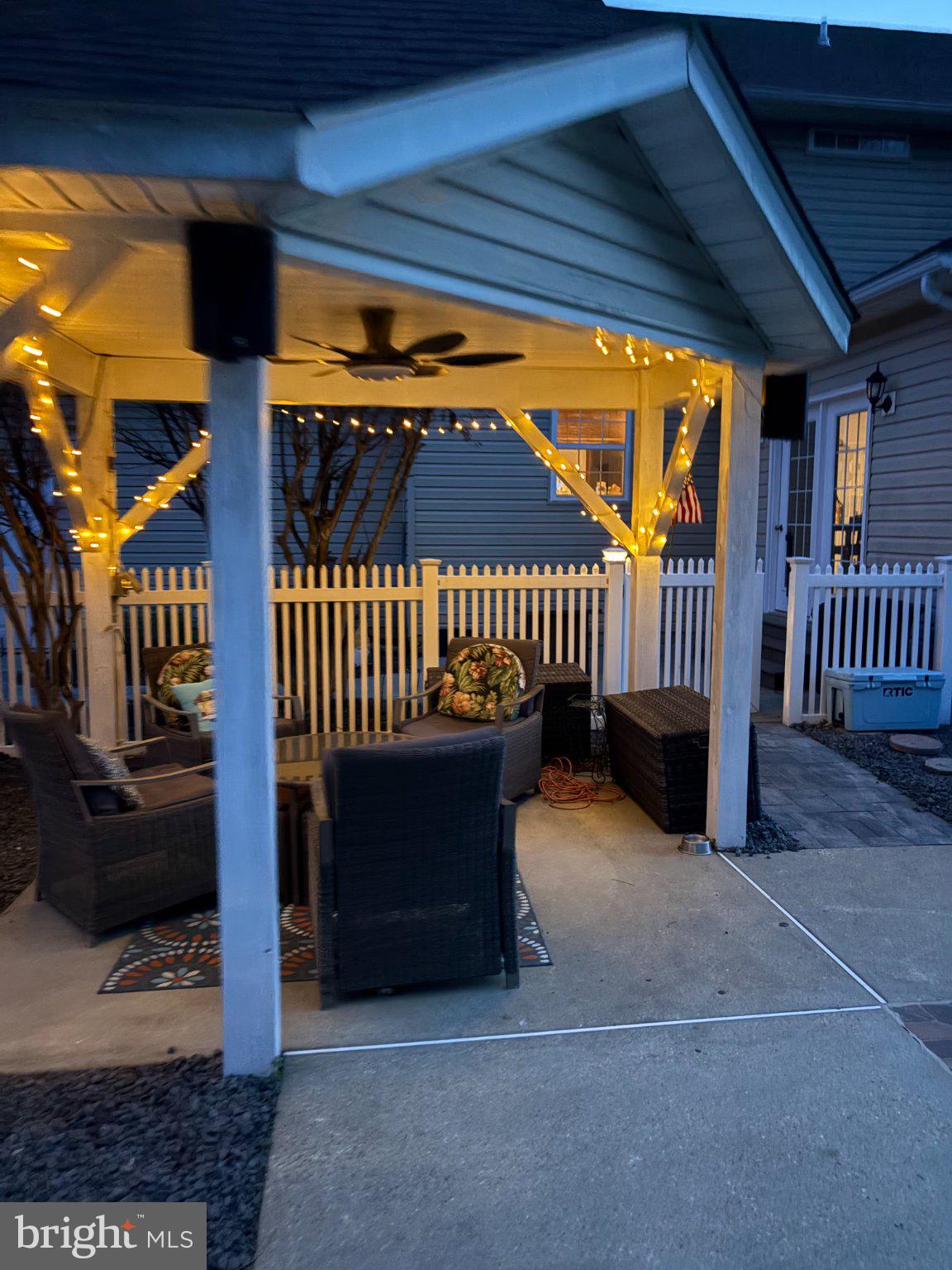 CASTLE CREST ESTATES - Residential