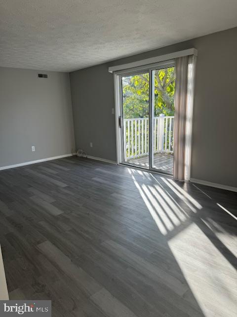 CHESTERFIELD GARDEN CONDOMINIUM - Residential Lease