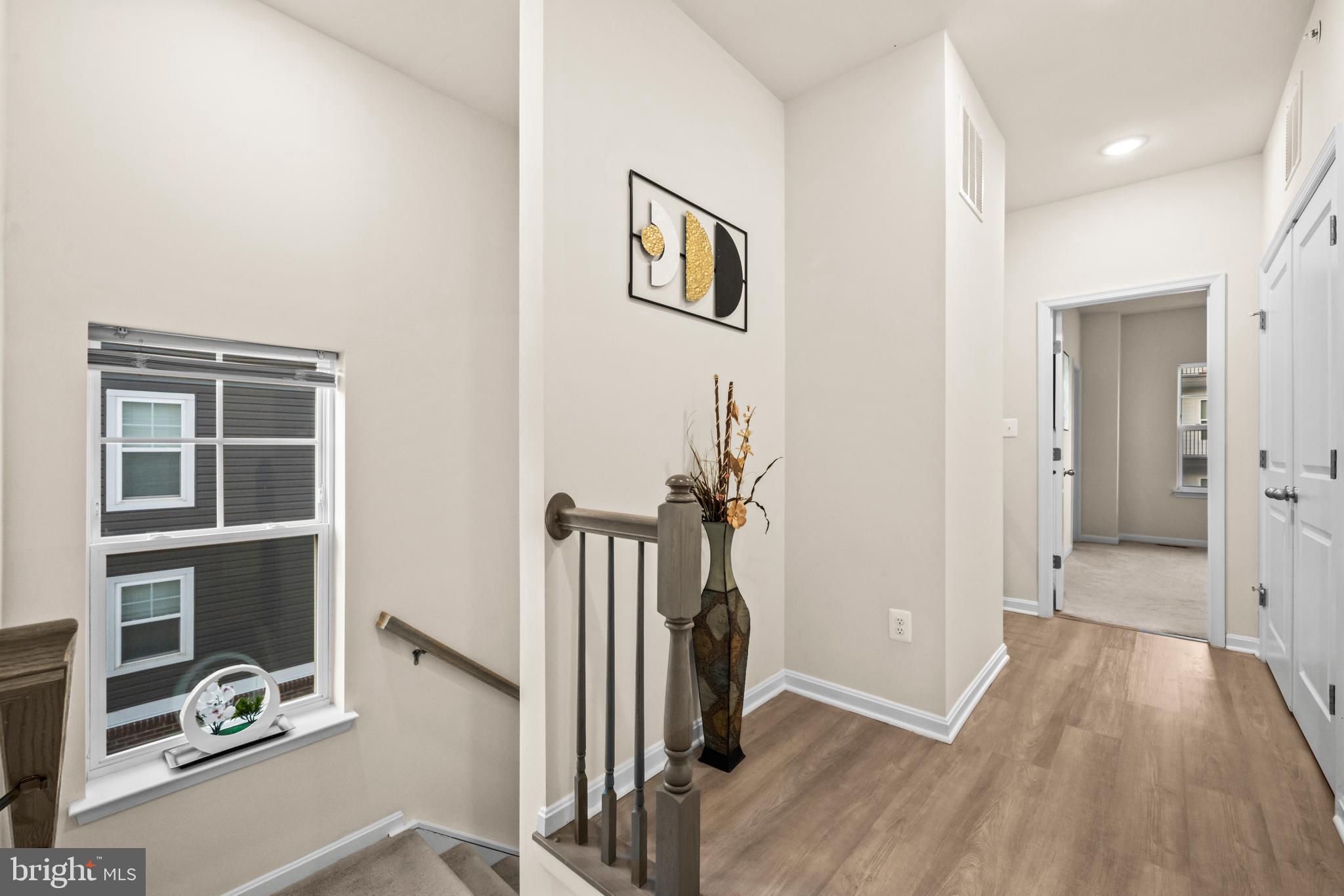 TOWNS AT MARKET COMMONS - Residential