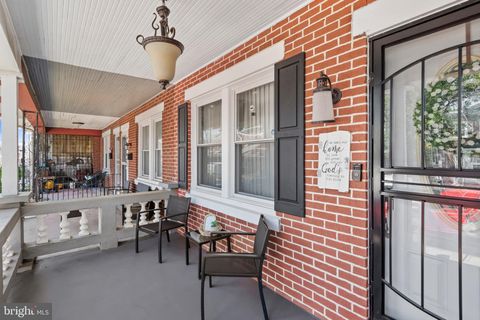 Townhouse For Sale - 5134 N Fairhill Street<br/> PHILADELPHIA, PA 19120