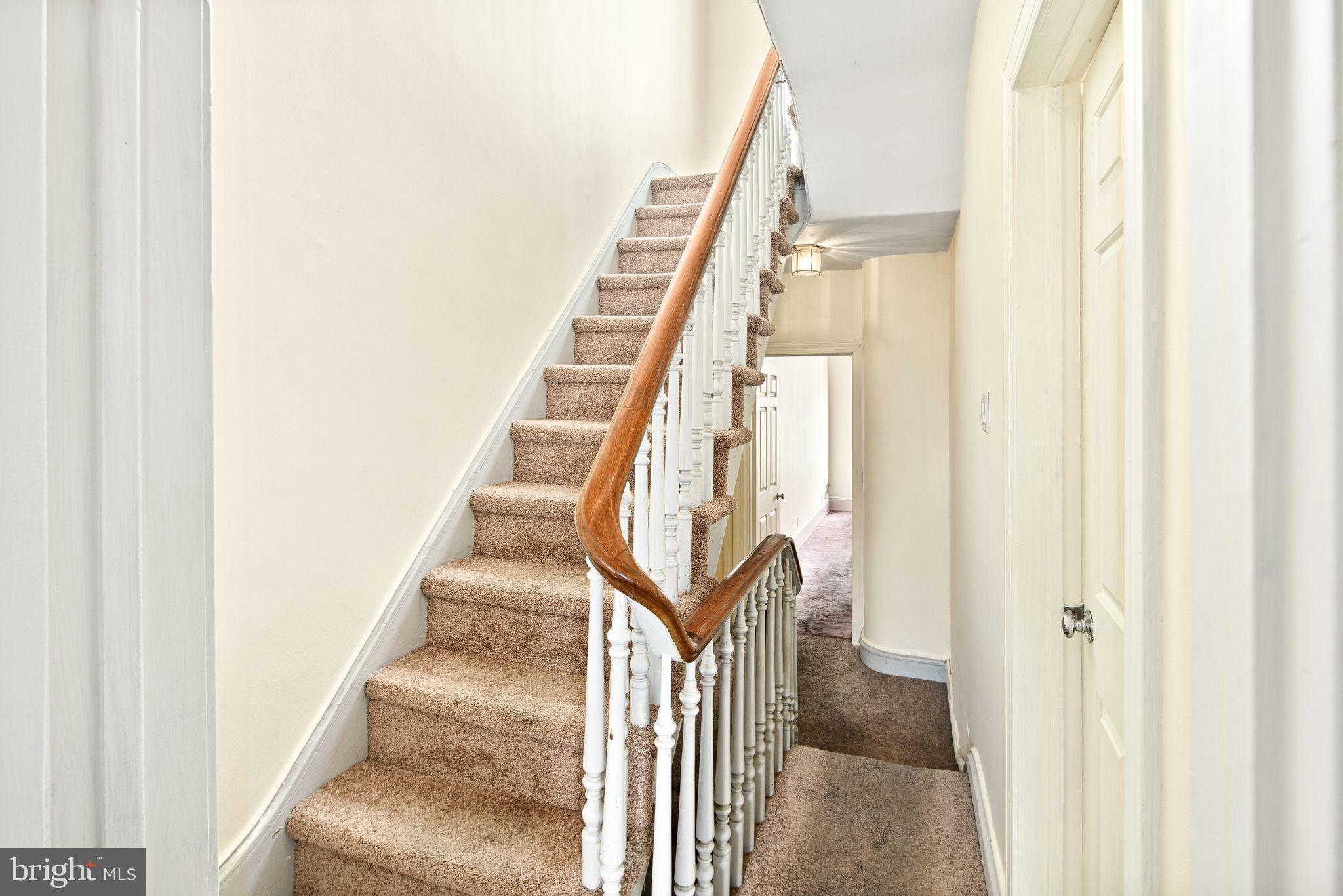 FAIRMOUNT - Residential