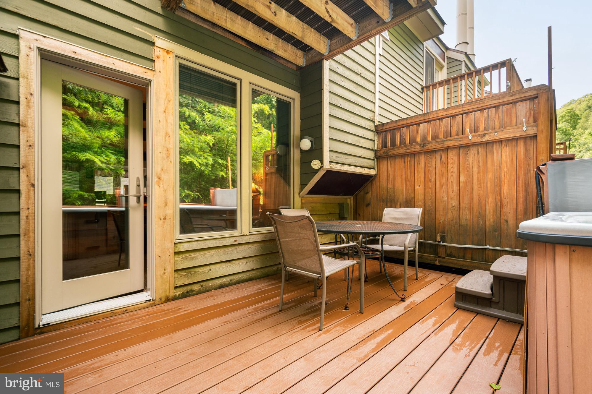 VILLAGES OF WISP - Residential