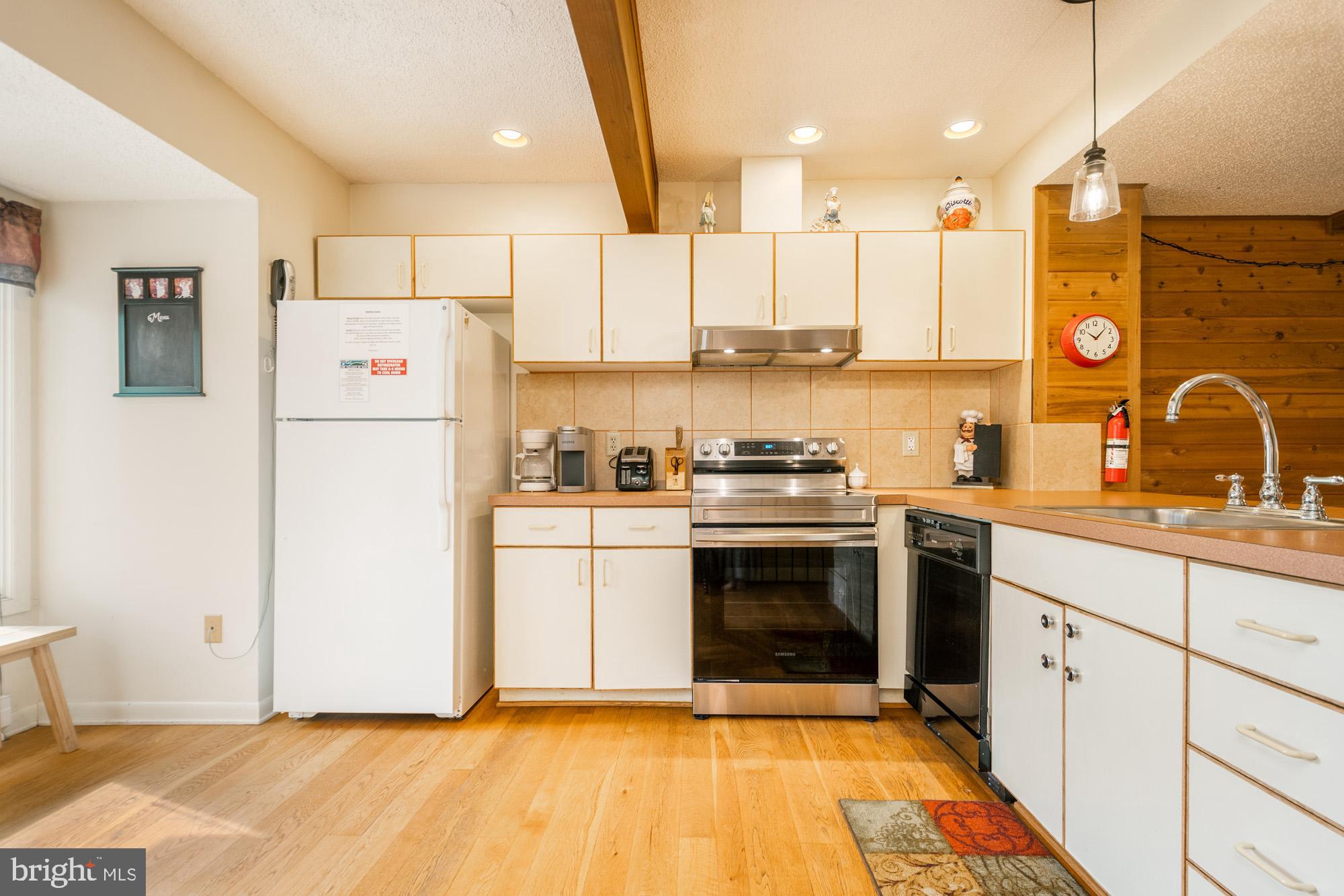 VILLAGES OF WISP - Residential