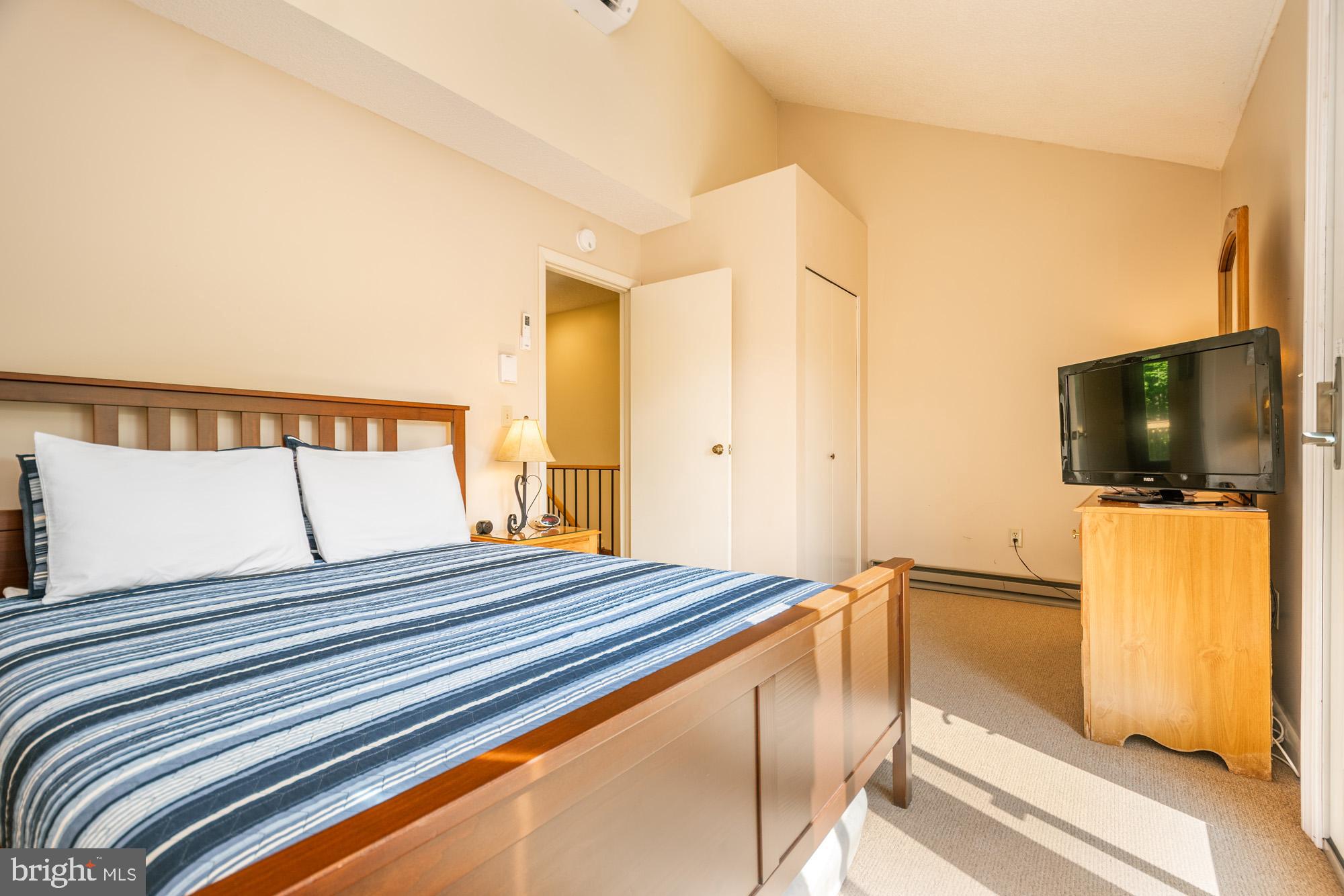 VILLAGES OF WISP - Residential