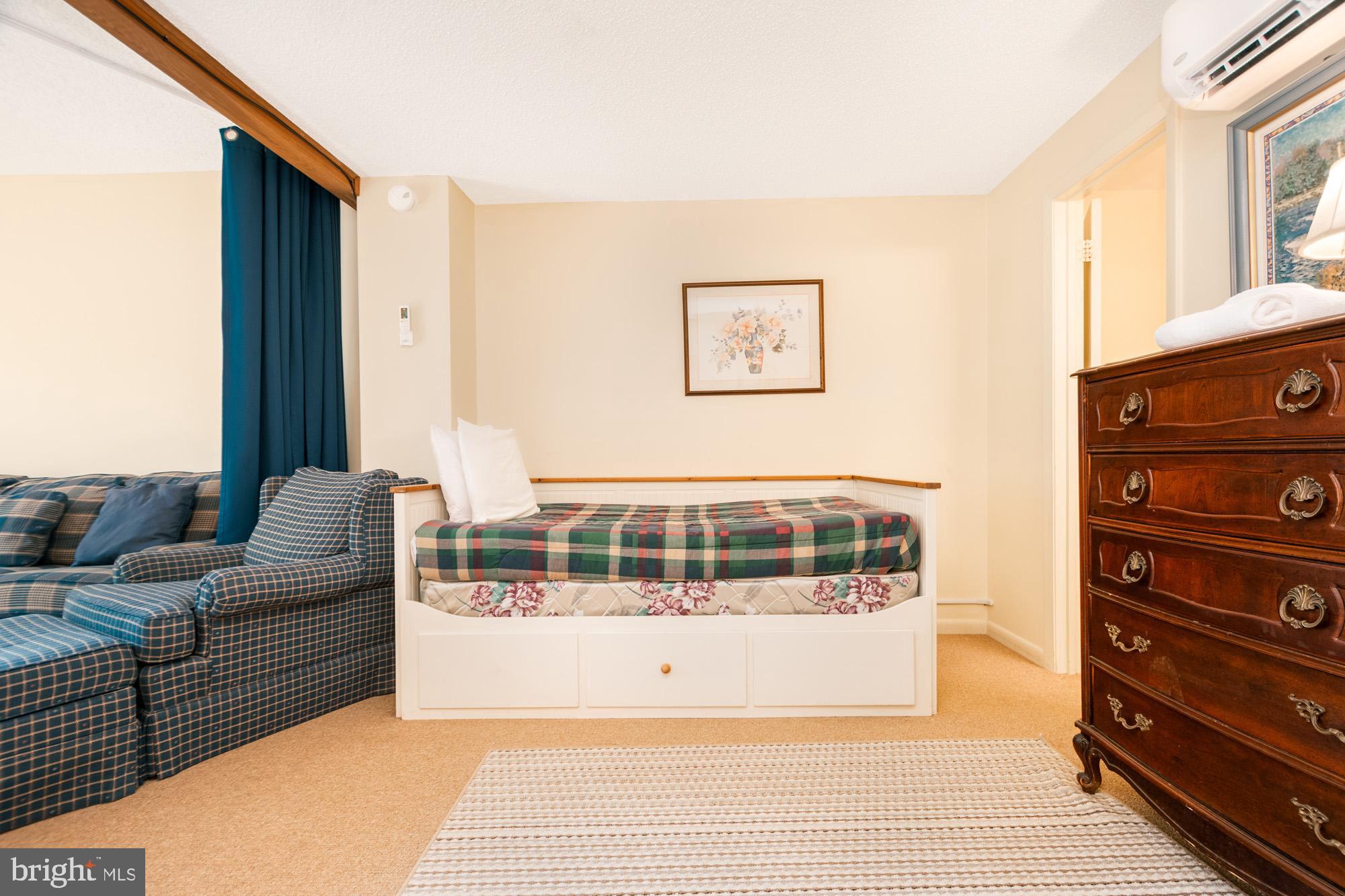 VILLAGES OF WISP - Residential